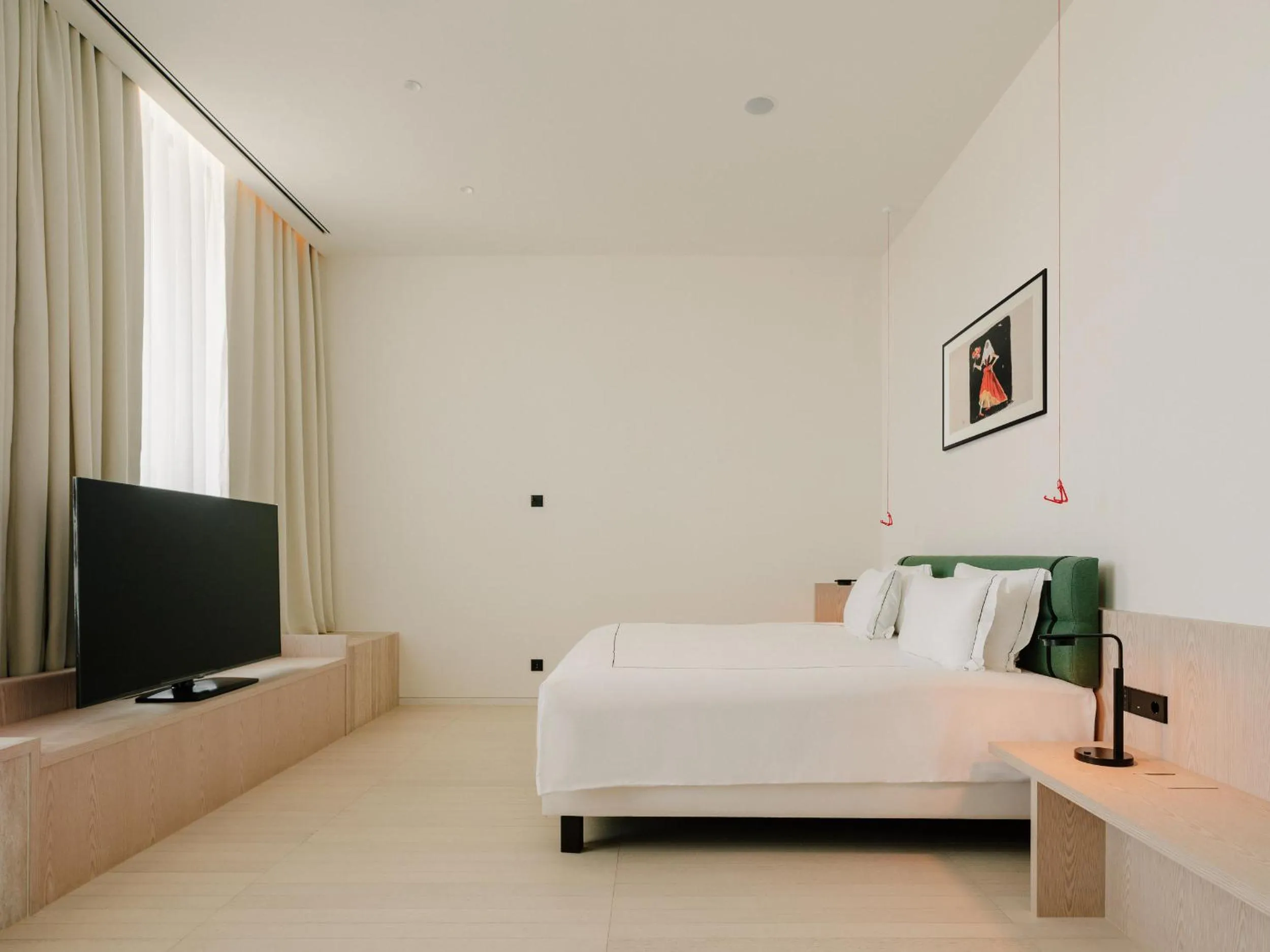 Communal lounge/ TV room, Bed in The Telegraph Hotel - The Leading Hotels of the World