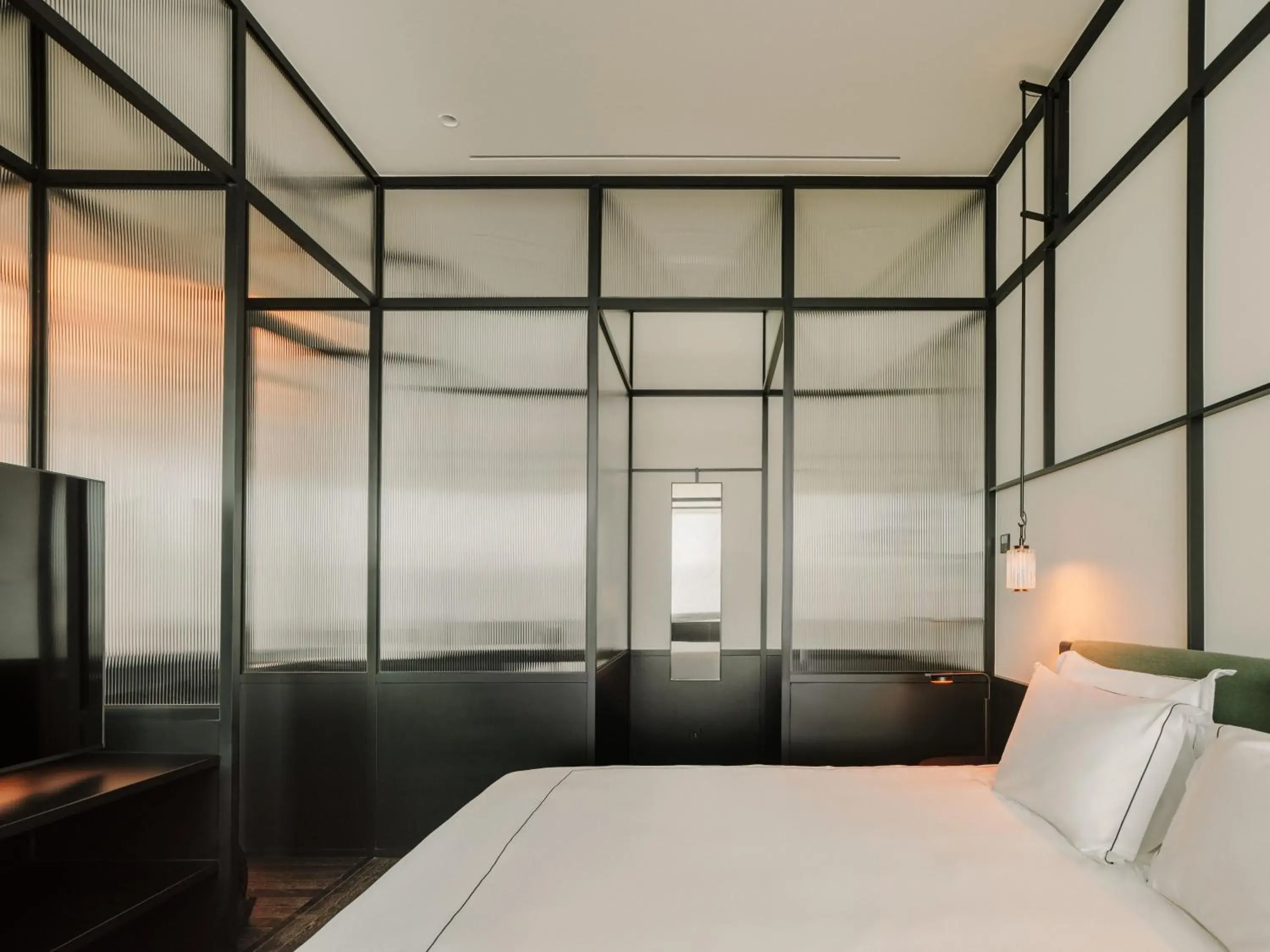 Grand Suite - single occupancy in The Telegraph Hotel - The Leading Hotels of the World Grand Suite - single occupancy in The Telegraph Hotel - The Leading Hotels of the World