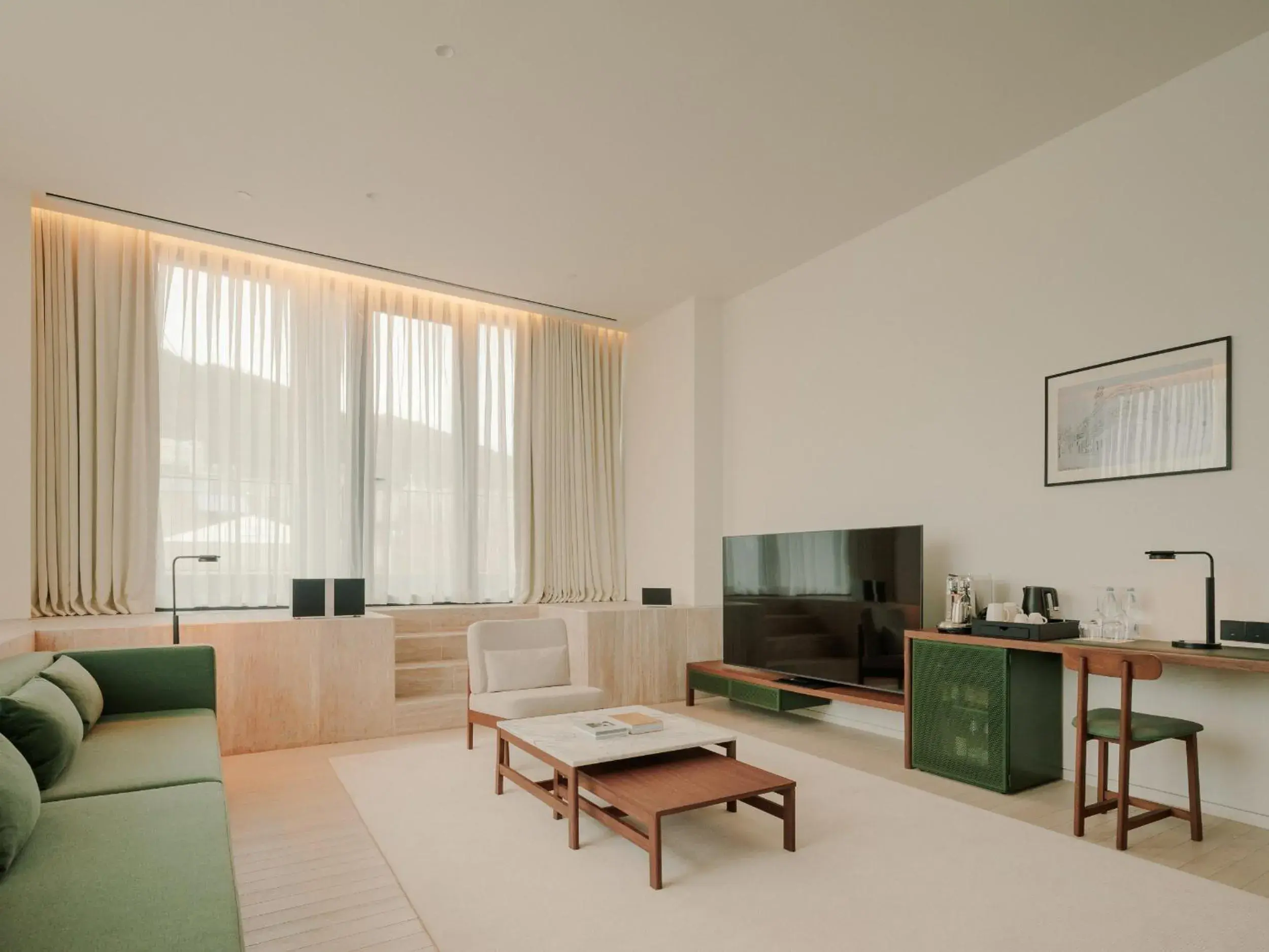 Executive Suite - single occupancy in The Telegraph Hotel - The Leading Hotels of the World Executive Suite - single occupancy in The Telegraph Hotel - The Leading Hotels of the World