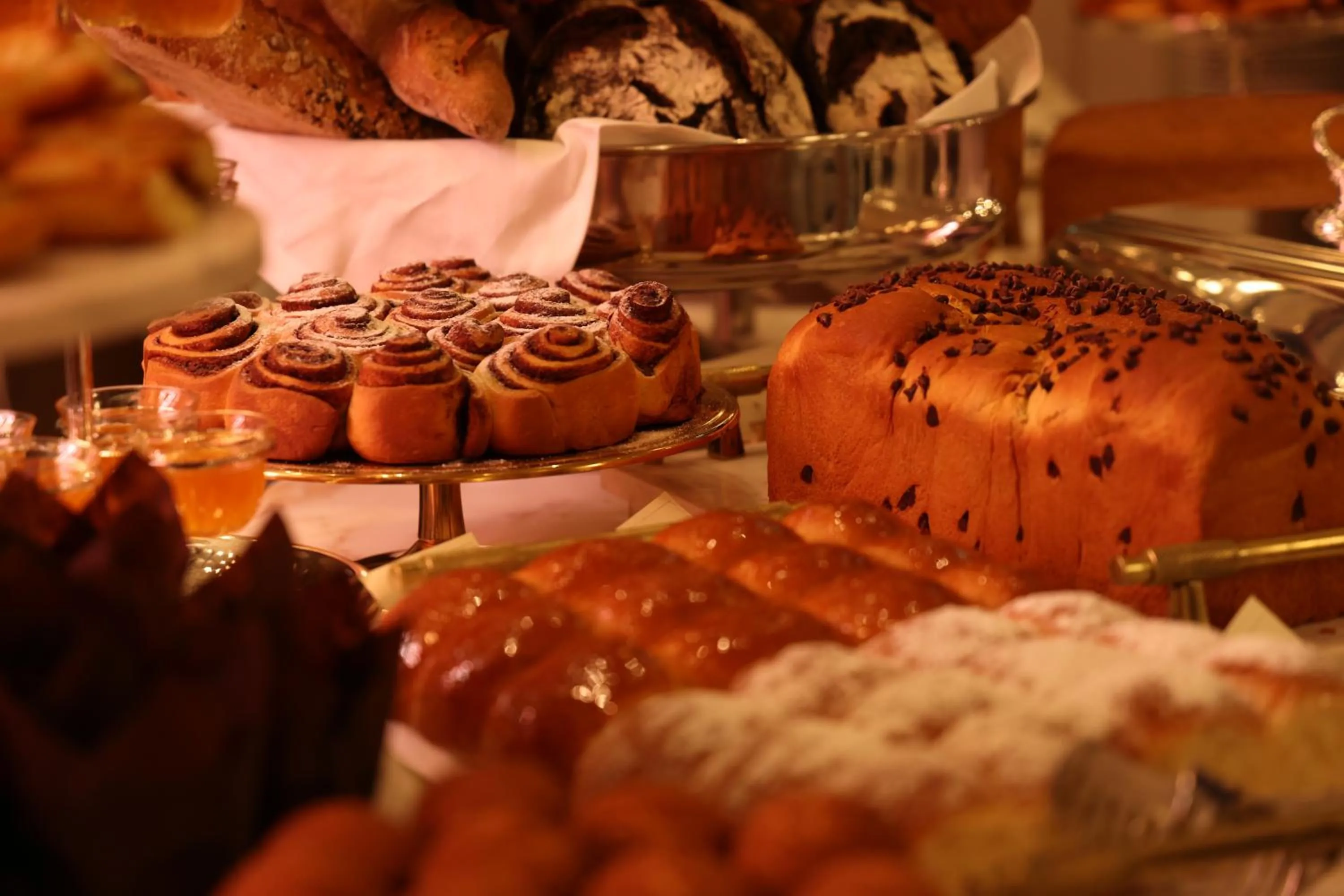 Breakfast in The Telegraph Hotel - The Leading Hotels of the World