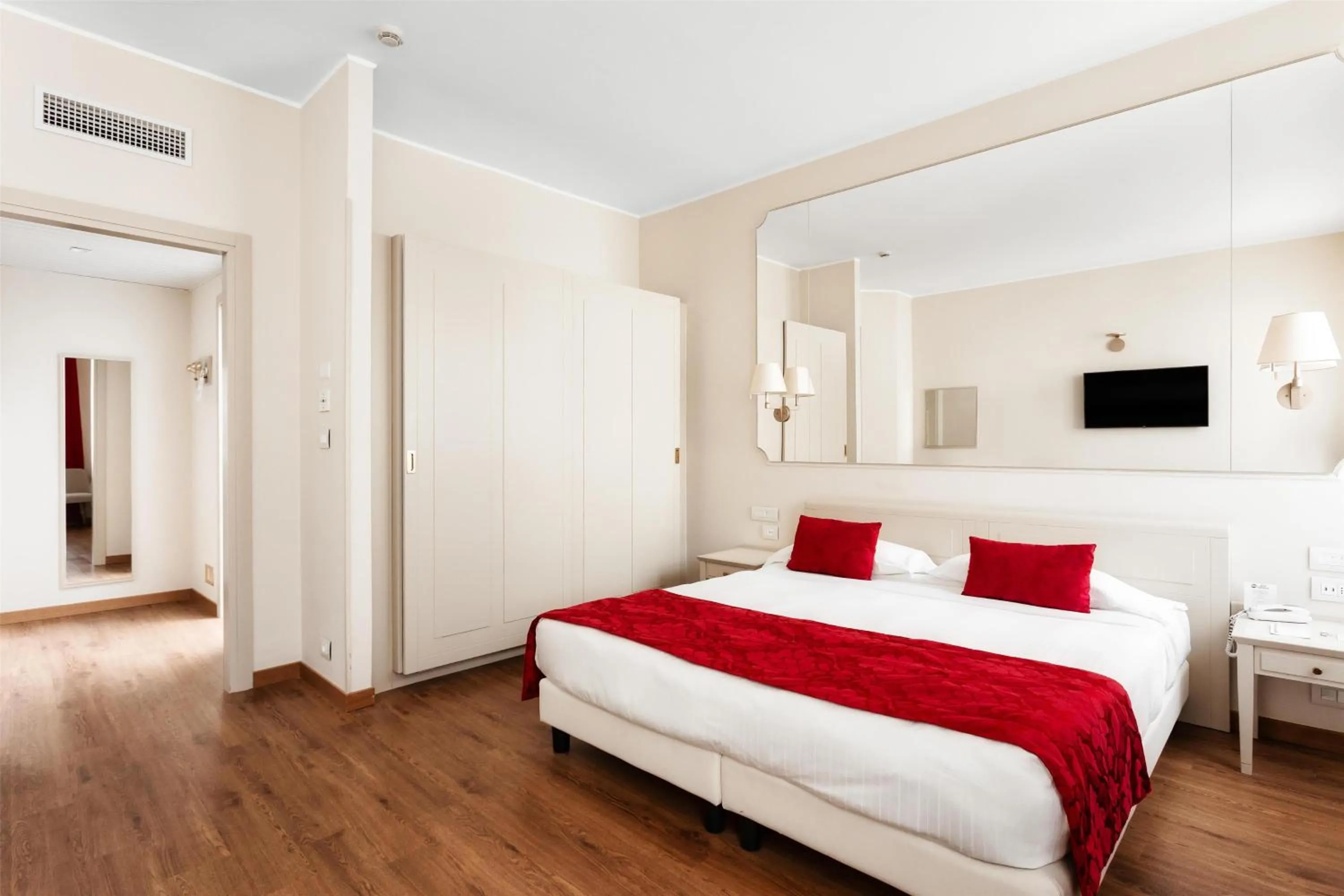 Bedroom, Bed in Best Western Hotel Nazionale