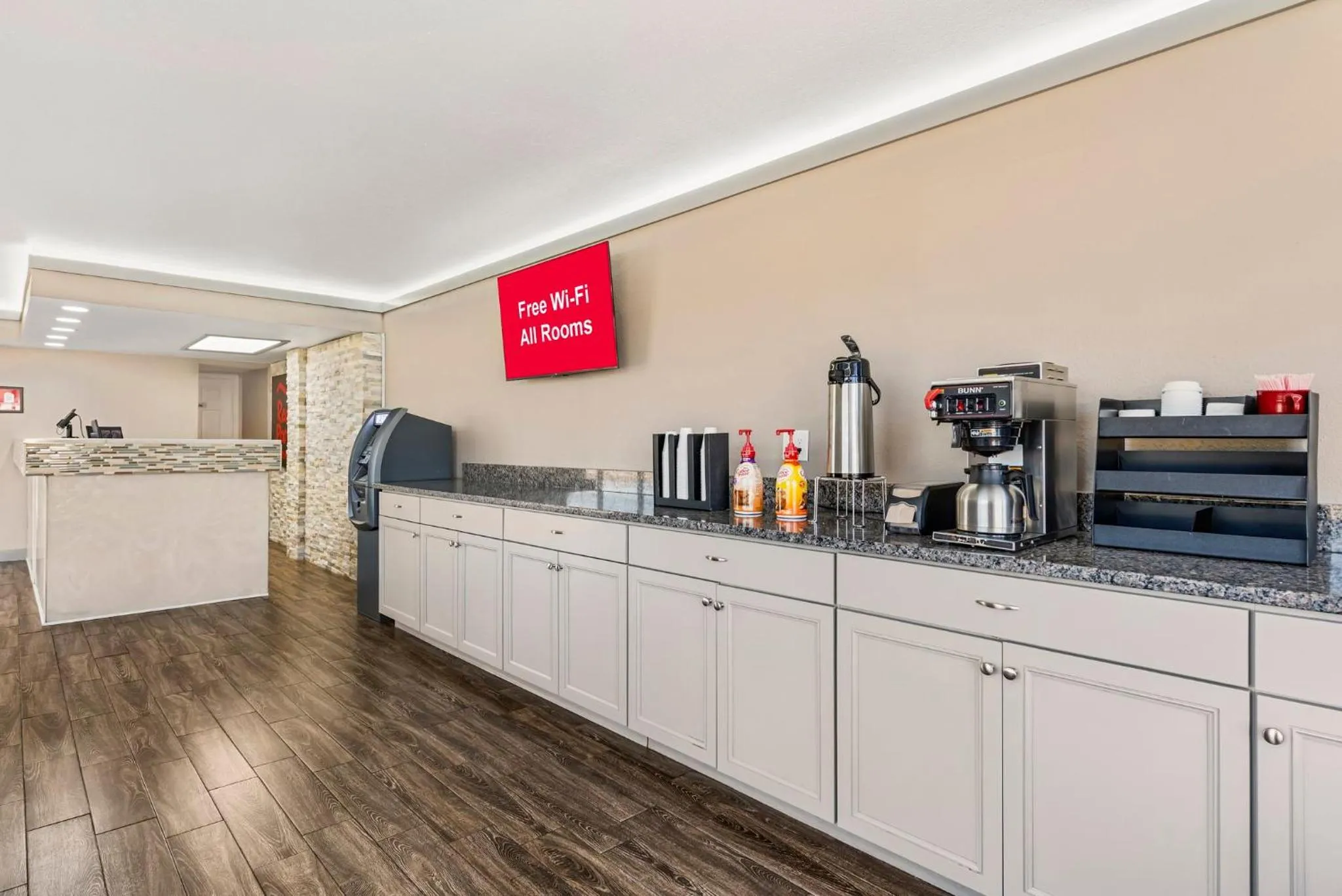 Breakfast in Red Roof Inn Kissimmee, FL