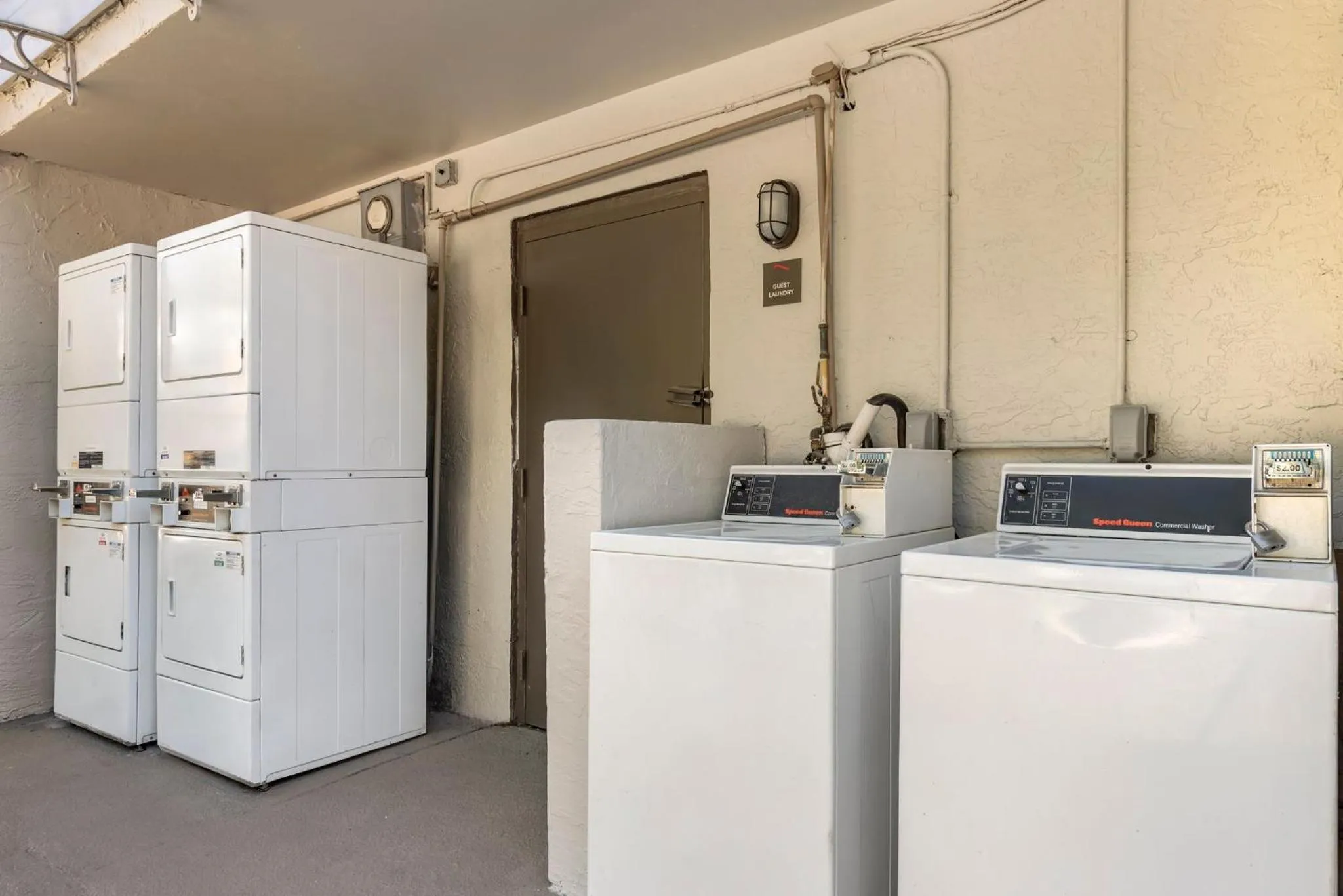 laundry in Red Roof Inn Kissimmee, FL