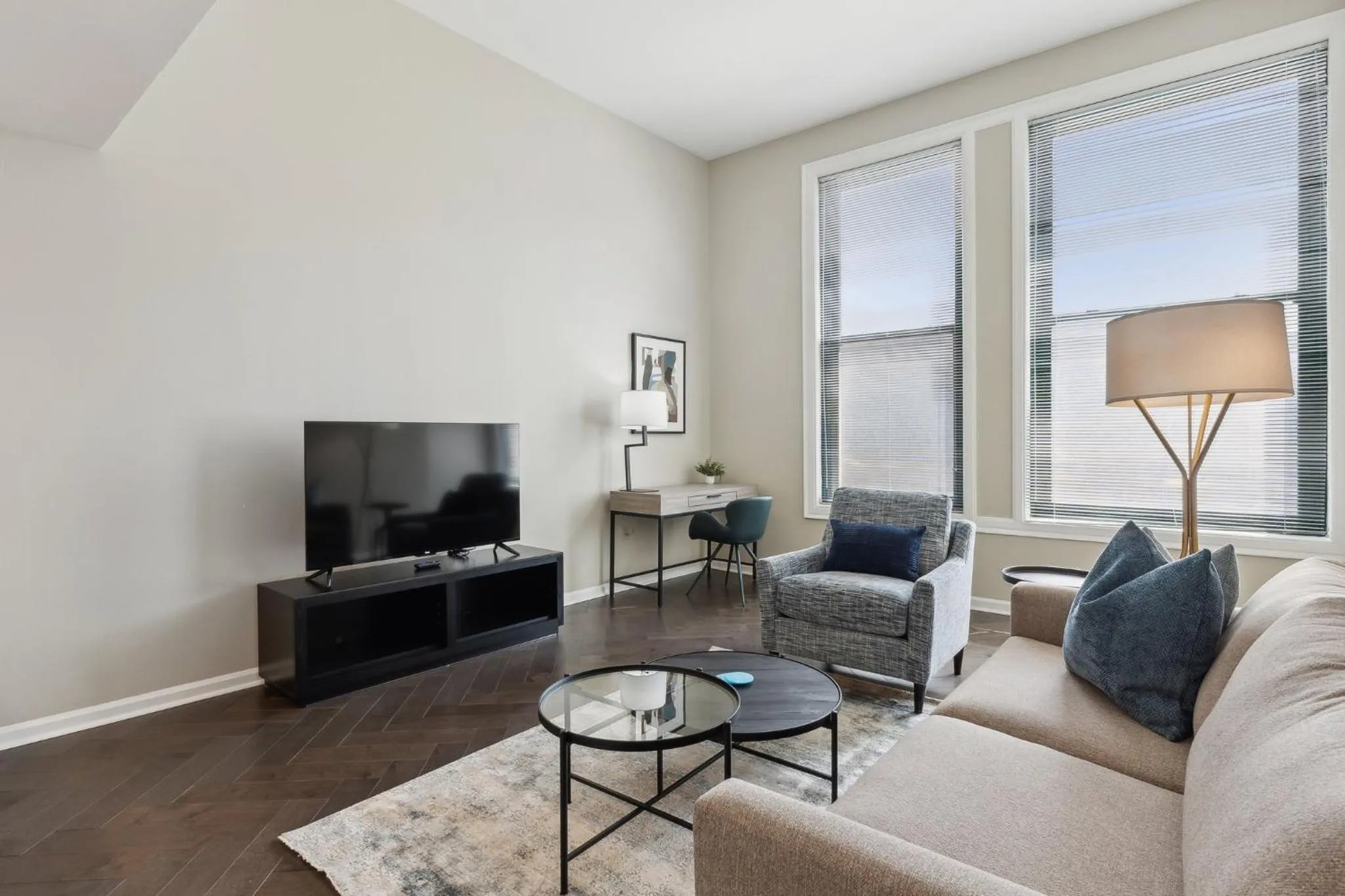 TV and multimedia in Placemakr Downtown Pittsburgh at The Pennsylvanian