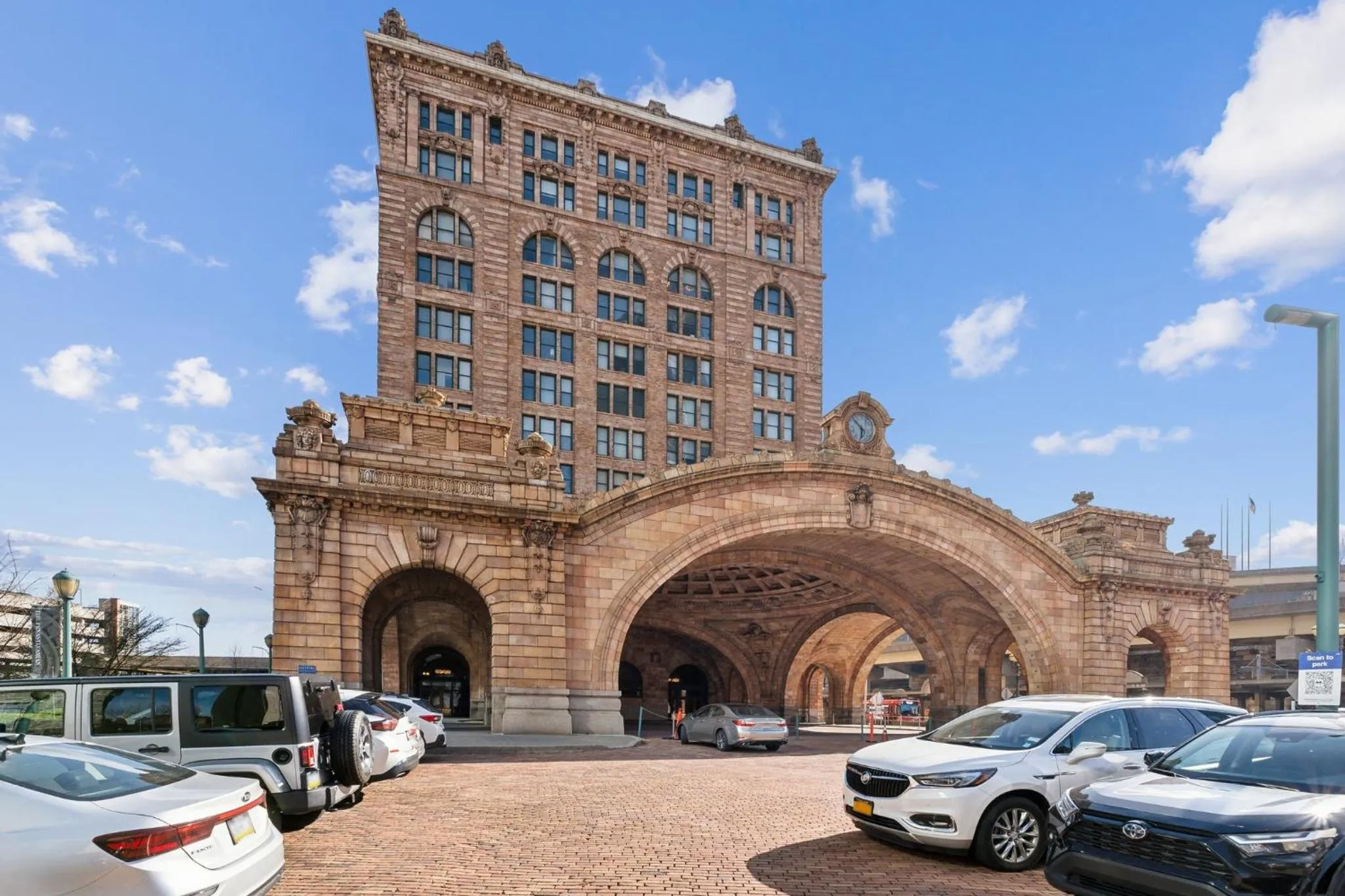 Property building in Placemakr Downtown Pittsburgh at The Pennsylvanian