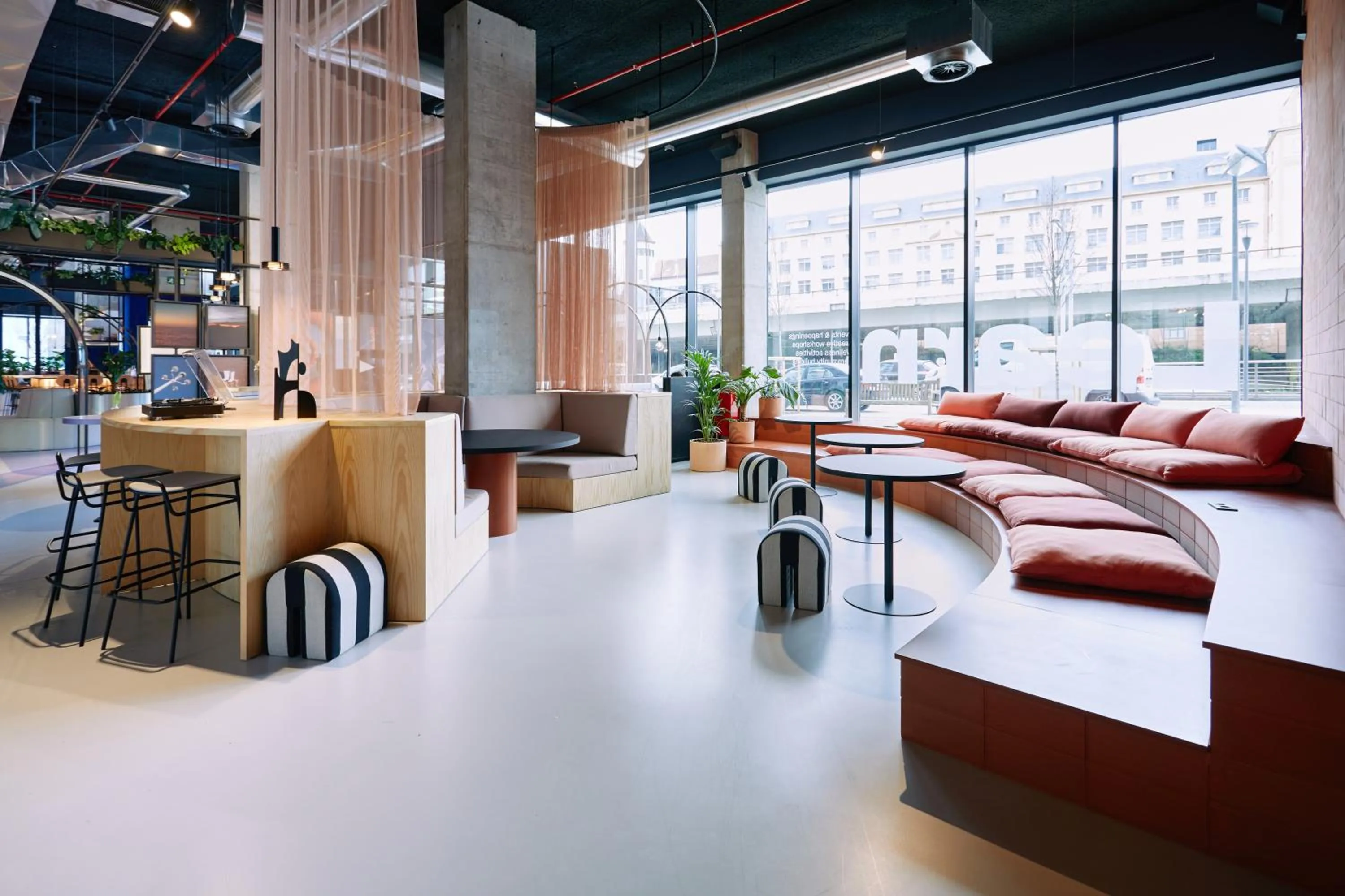 Lobby or reception in The Social Hub San Sebastian Extended Stay