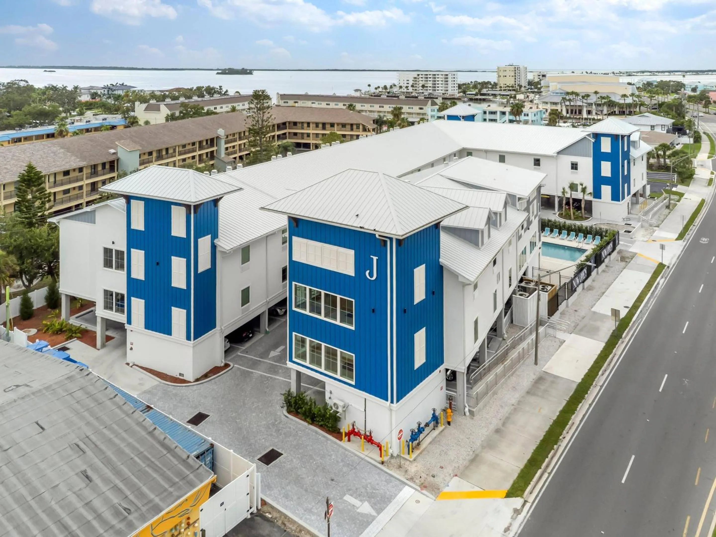 Property building in The J Hotel Dunedin Clearwater, an Ascend Collection Hotel