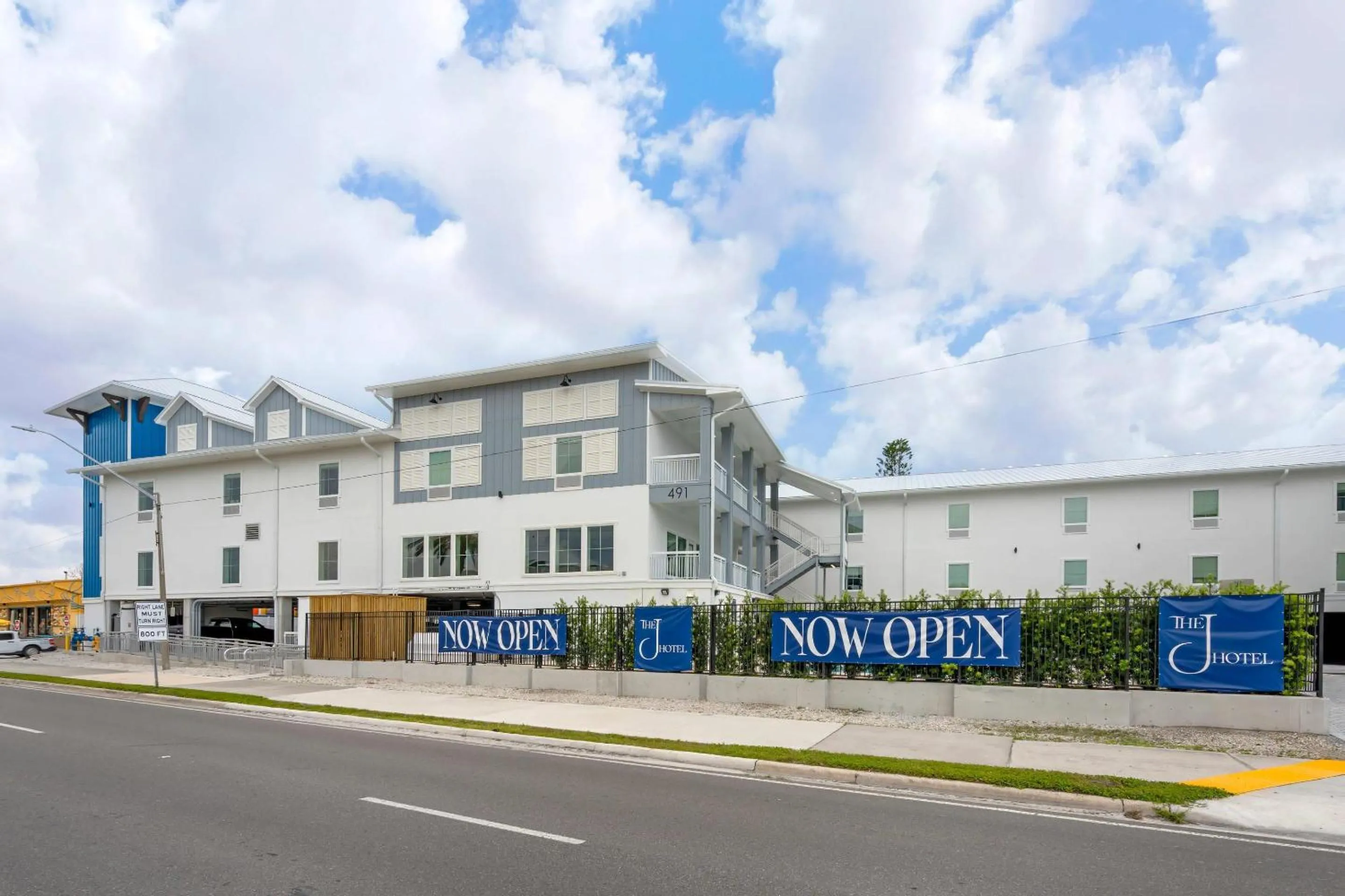 Property building in The J Hotel Dunedin Clearwater, an Ascend Collection Hotel
