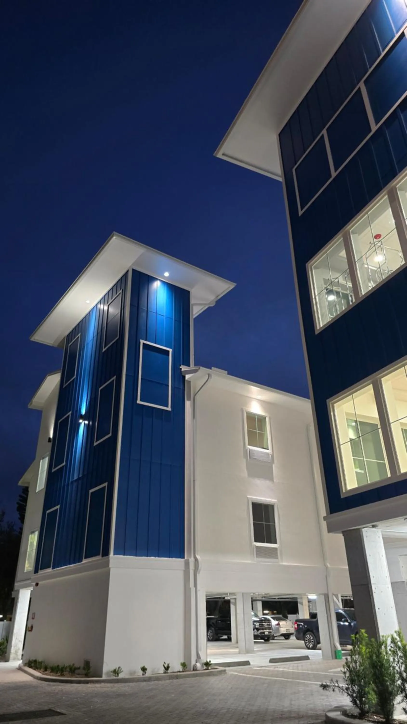 The J Hotel Dunedin Clearwater, an Ascend Collection Hotel