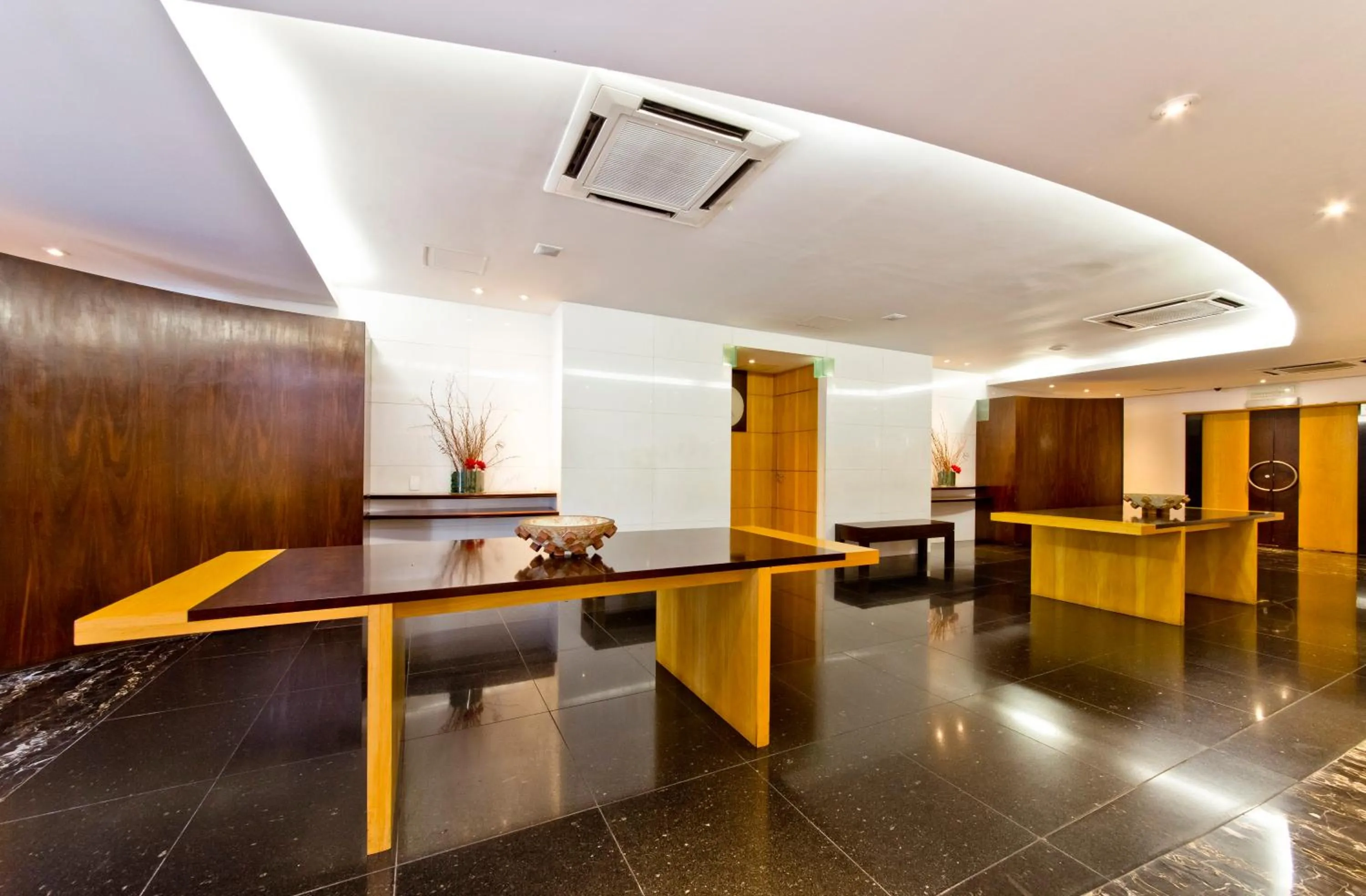 Lobby or reception in Pergamon SP Frei Caneca by Accor