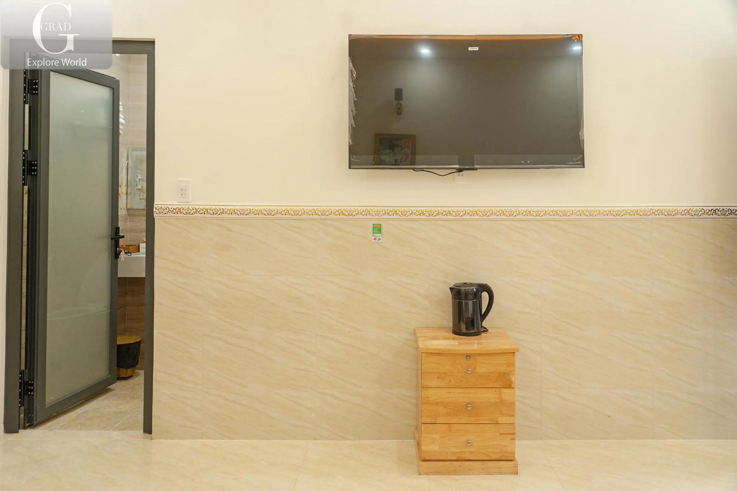 Kitchen or kitchenette in Hoang Yen Villa & Coffee
