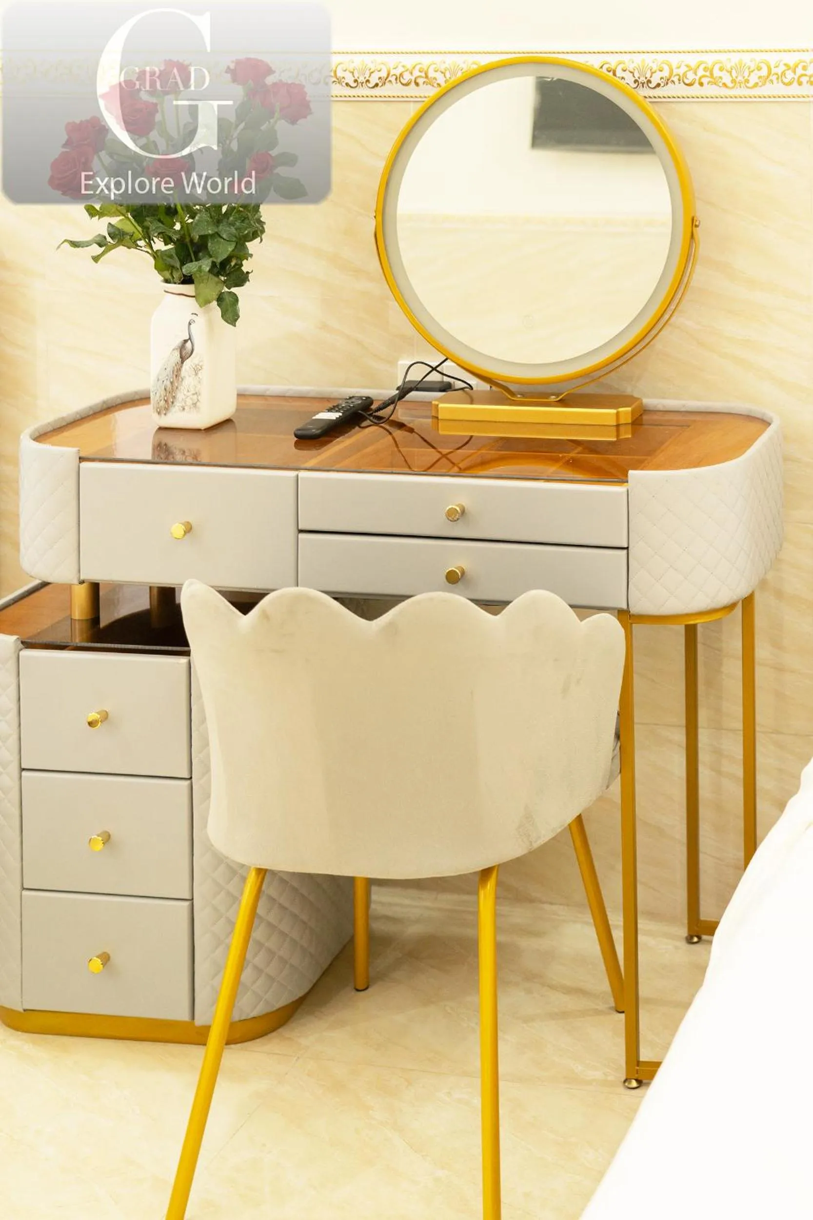 hair dresser in Hoang Yen Villa & Coffee