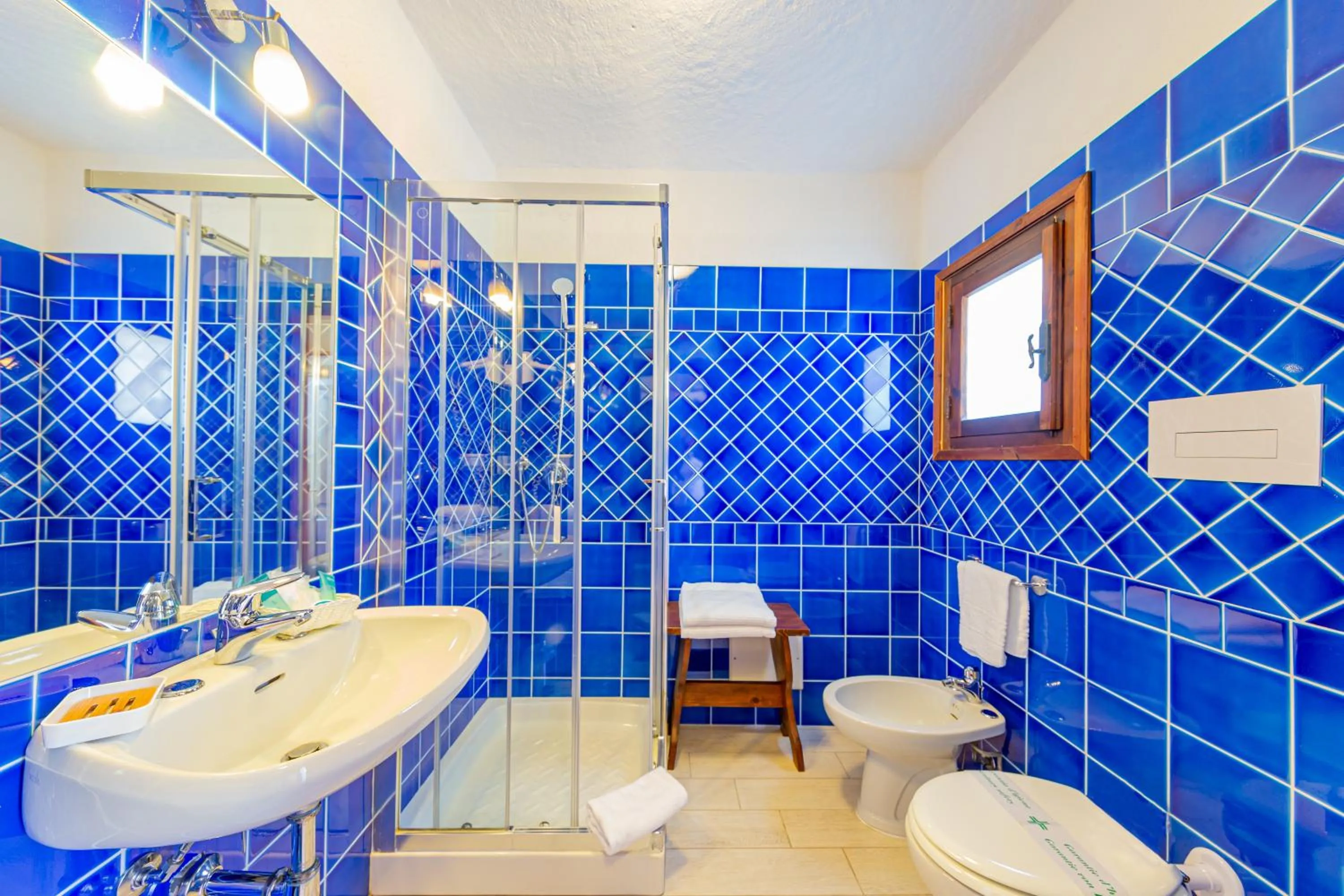 Bathroom in Hotel Mare Blue
