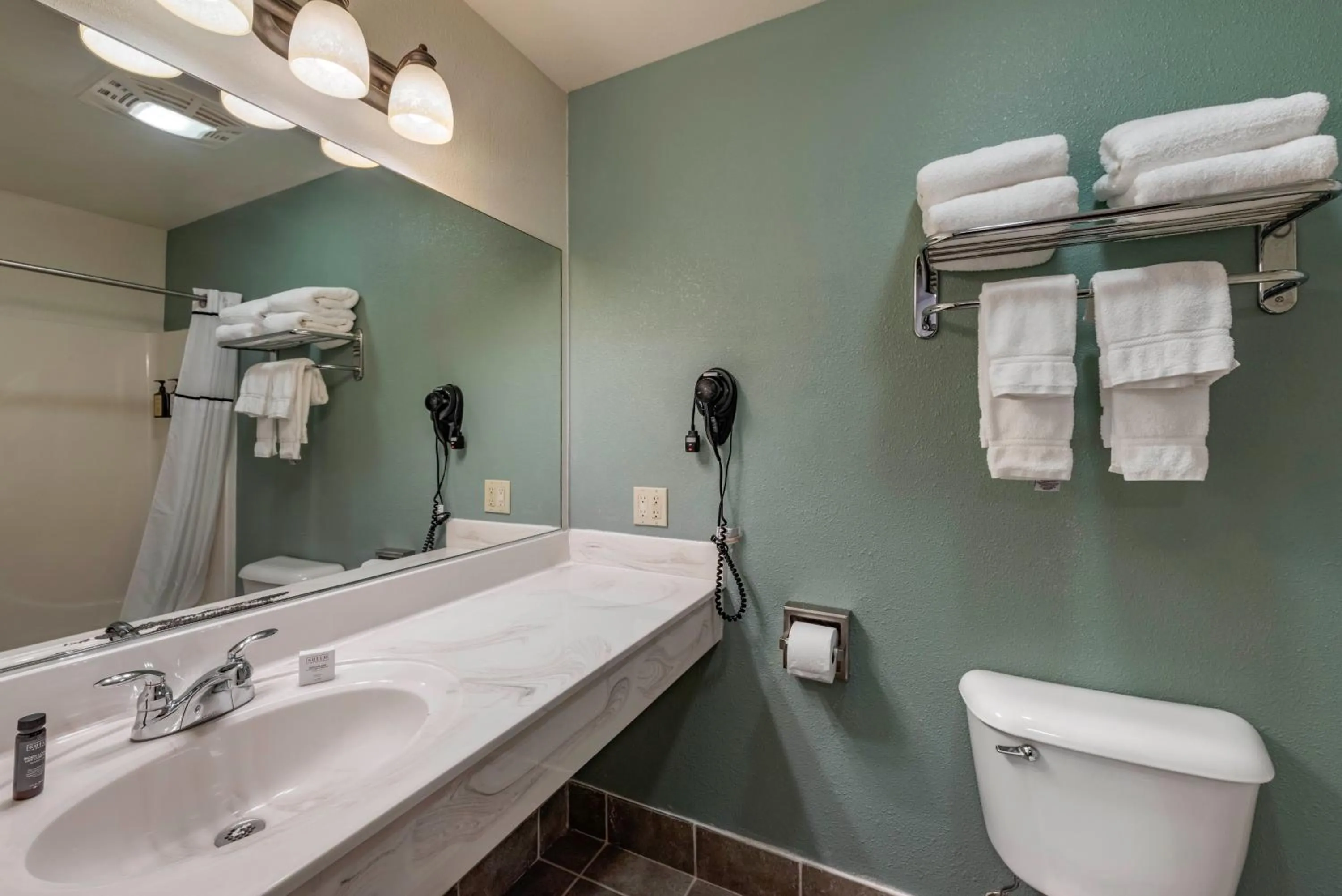 Shower in Three Bears Resort Waterpark Near Tomah Ascend Collection