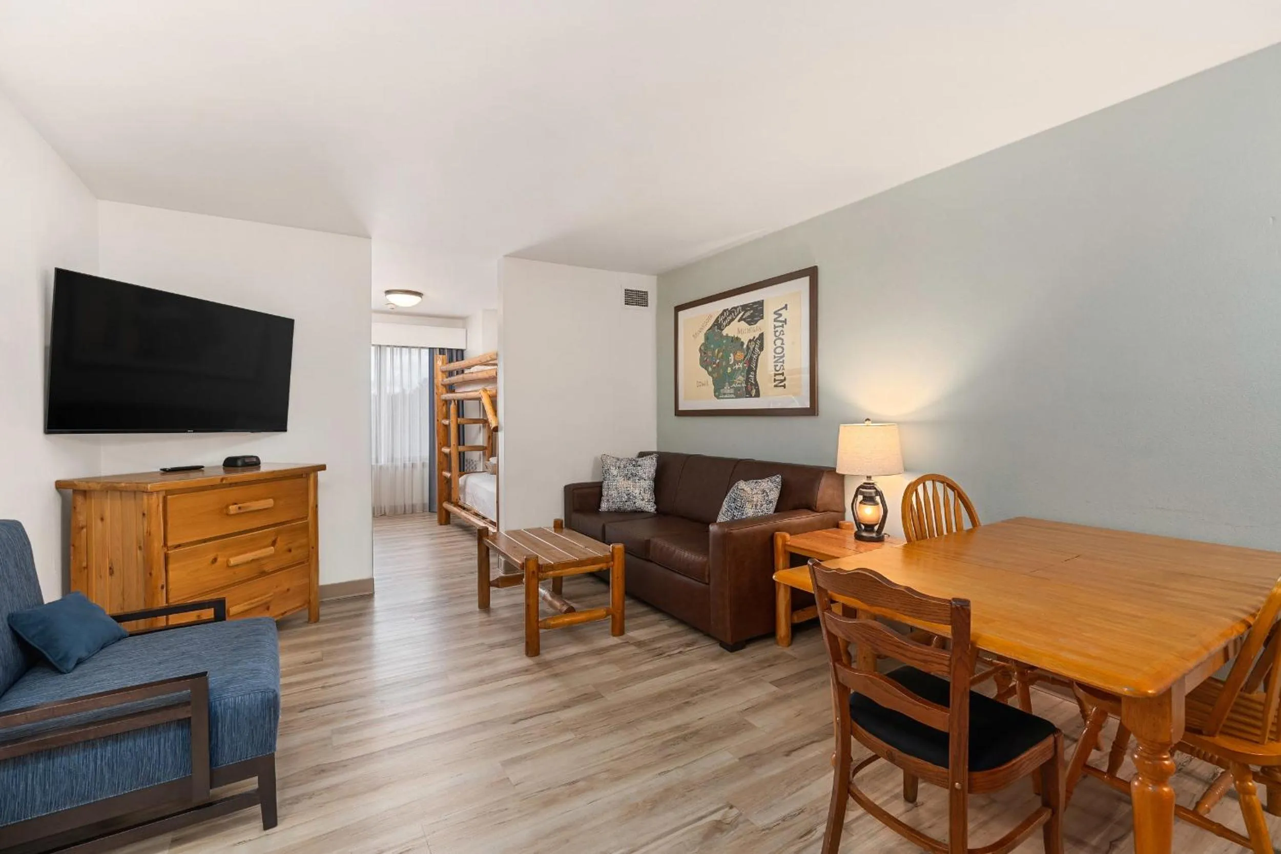 Communal lounge/ TV room in Three Bears Resort Waterpark Near Tomah Ascend Collection