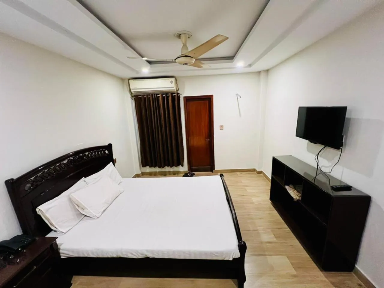 Bed in Citymax Hotel