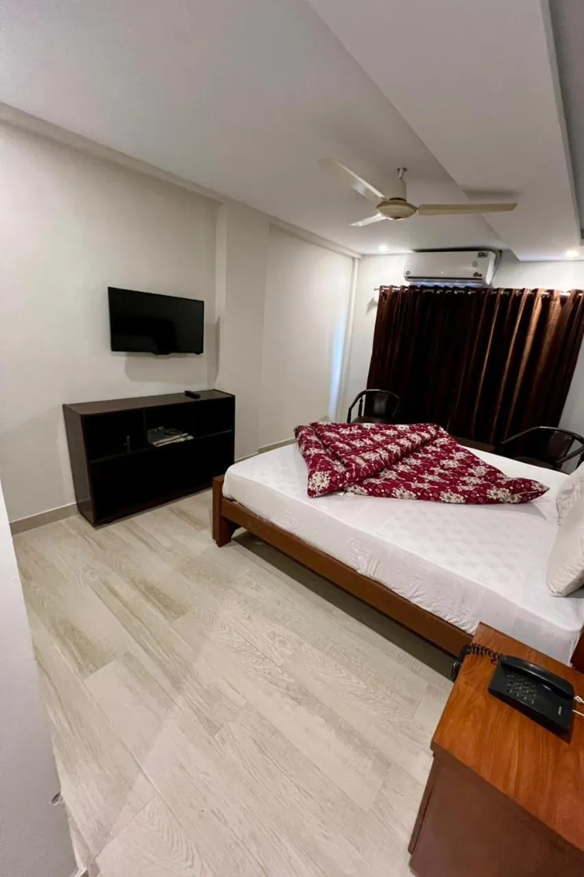 Bed in Citymax Hotel