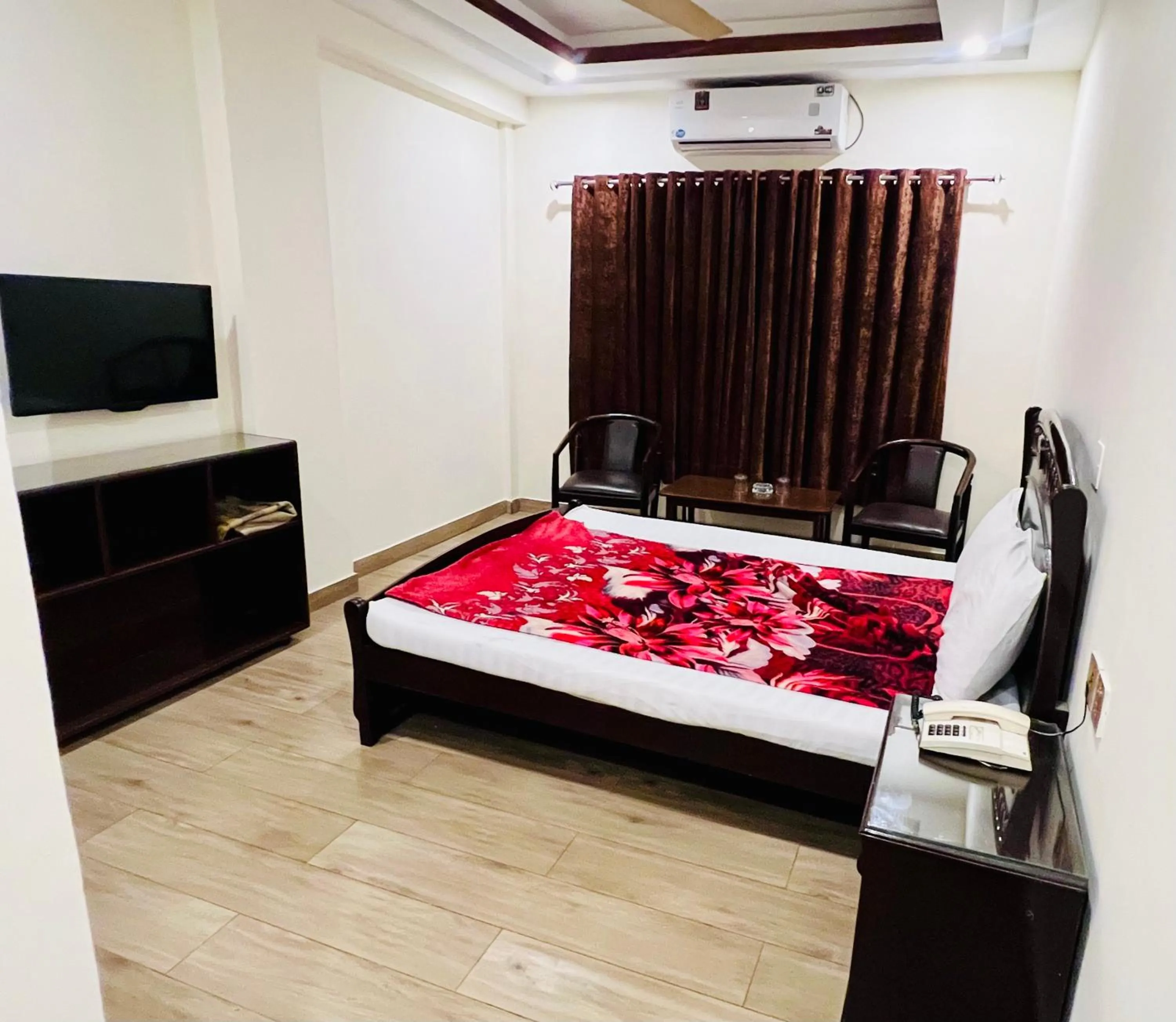 Bed in Citymax Hotel