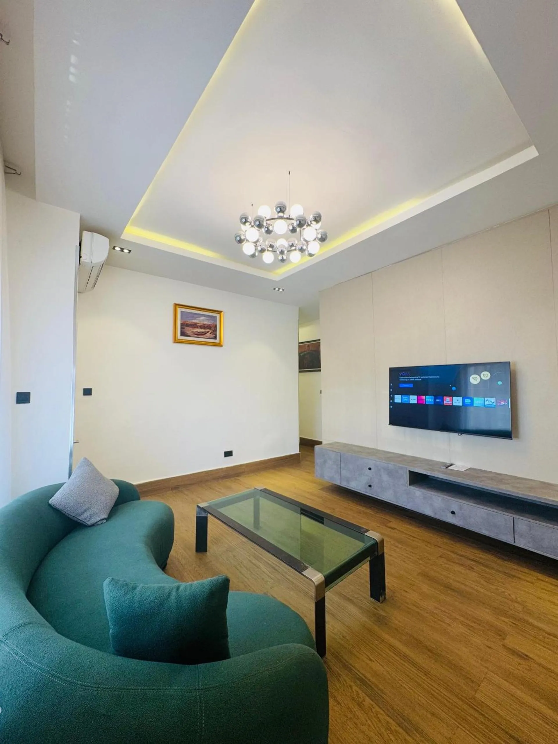 Bolton White Residence