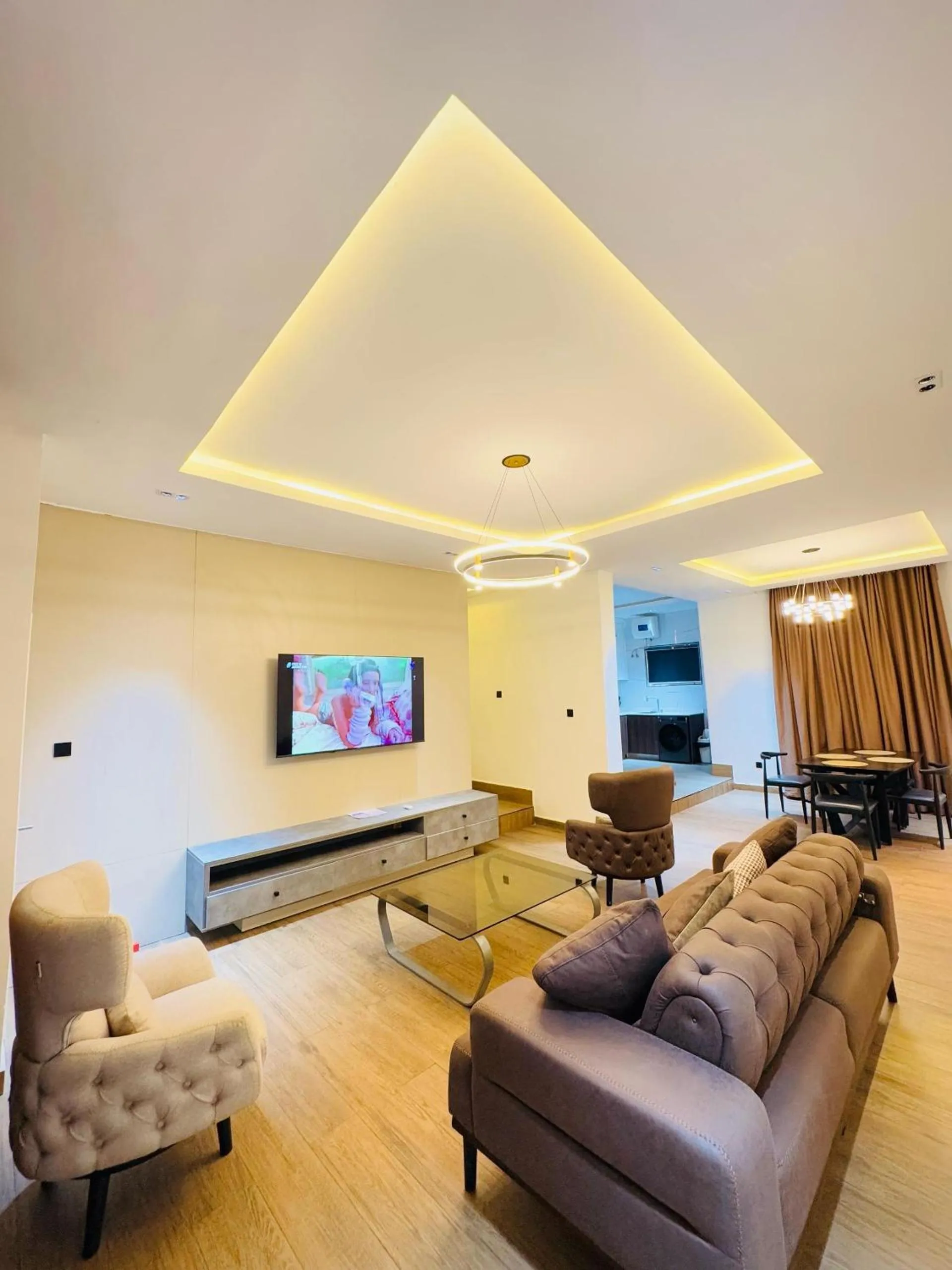 Bolton White Residence