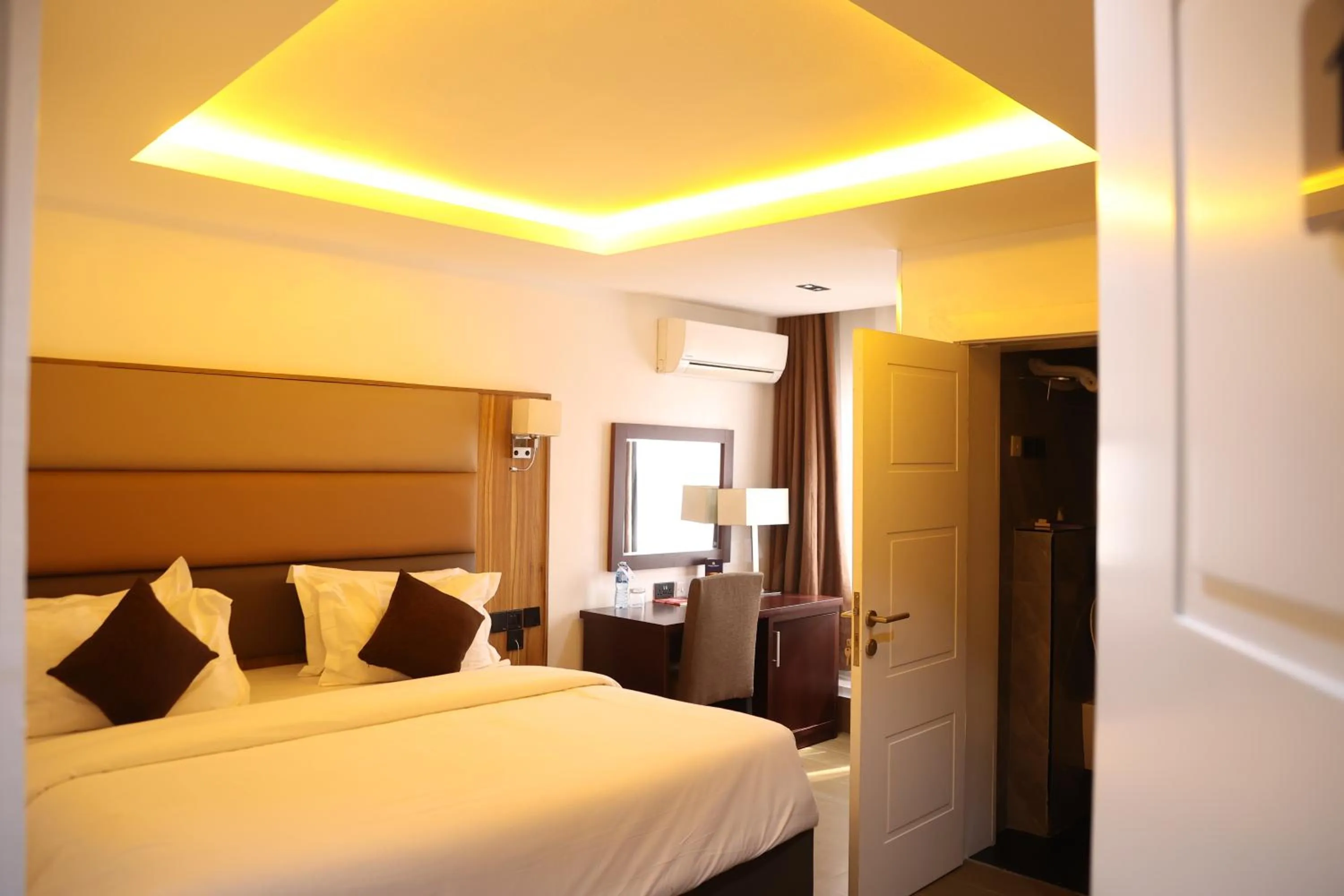 Bed in Bolton White Residence