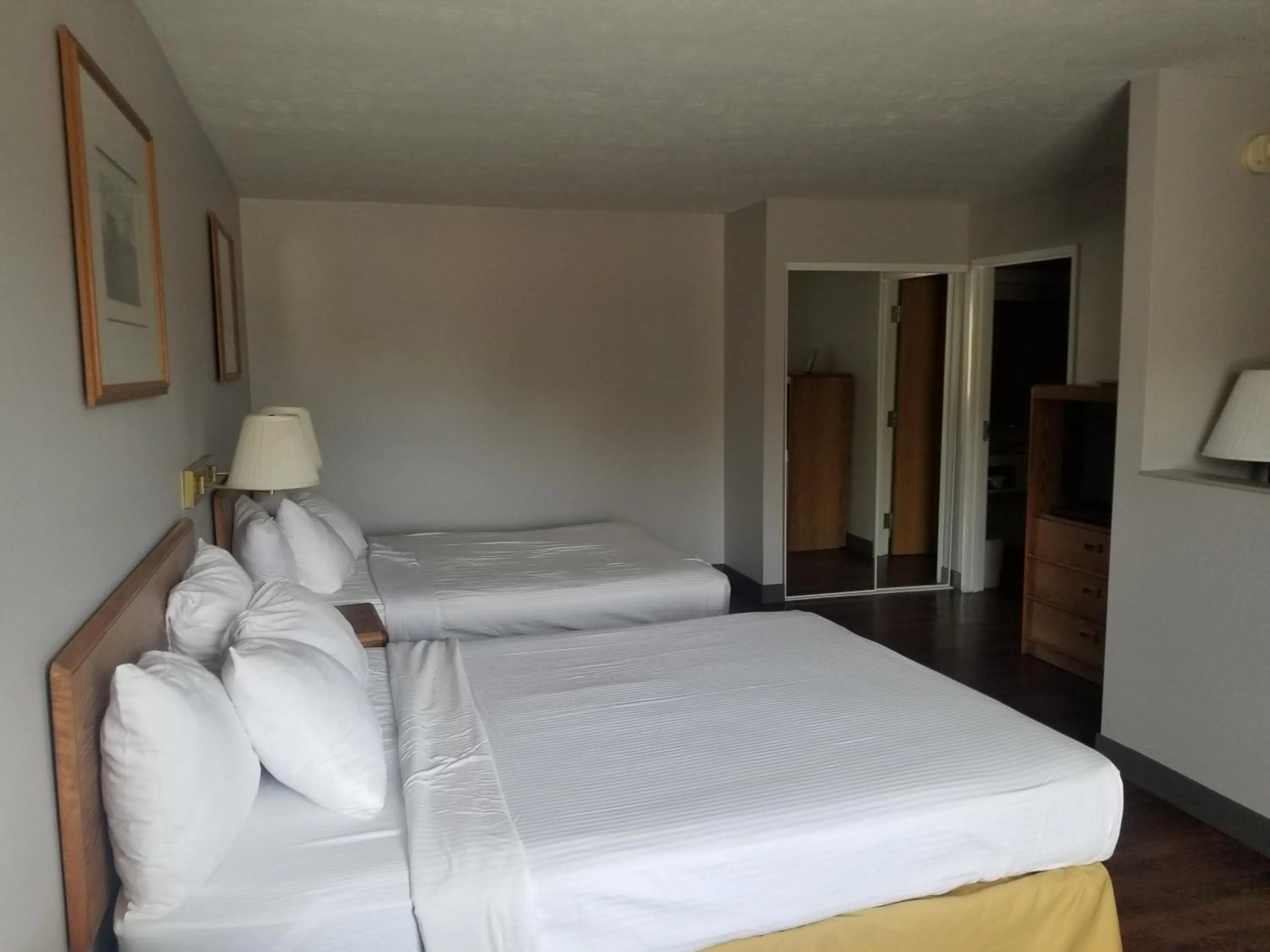 Bed in Sault Superior Place