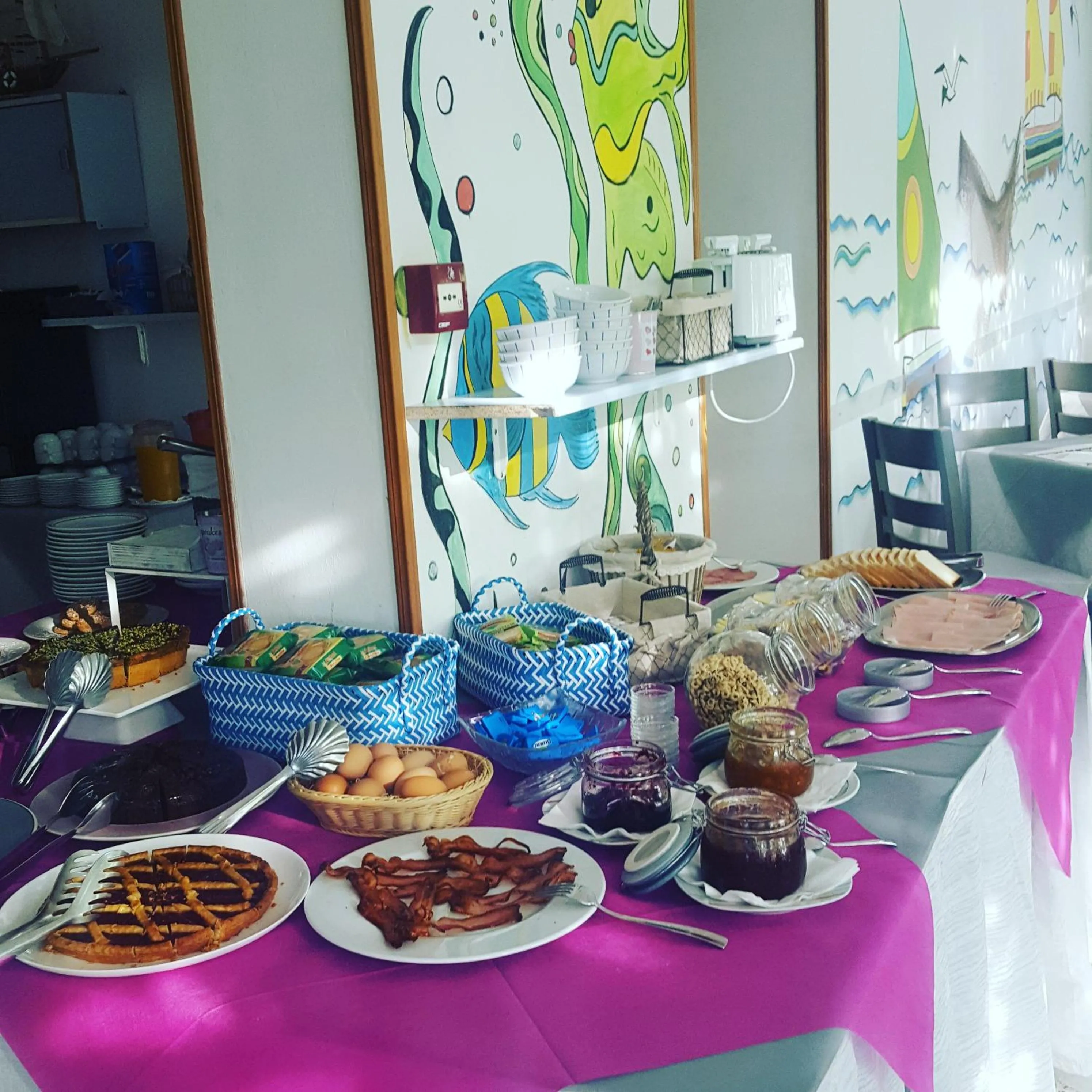 Food and drinks in Hotel Flora