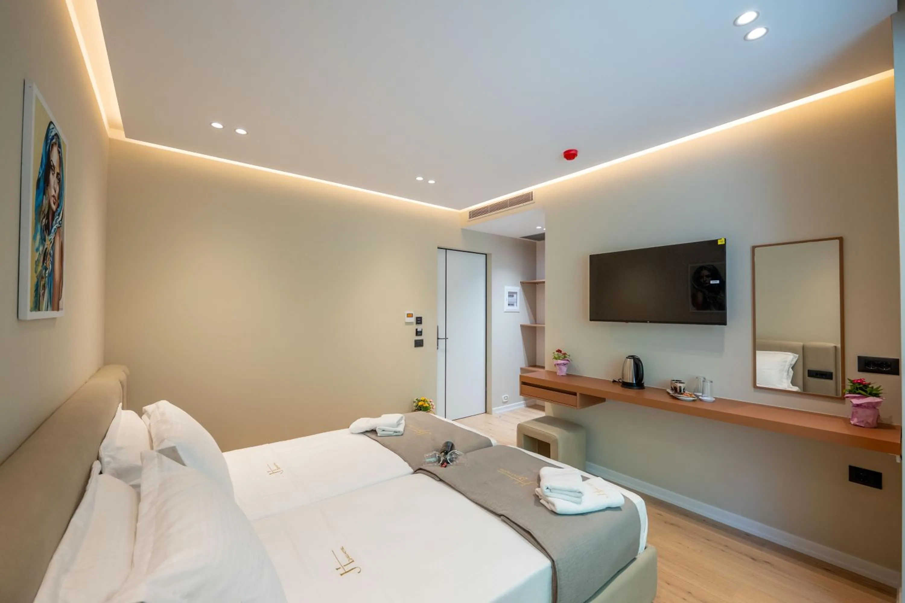 TV and multimedia in Jako Premium Hotel