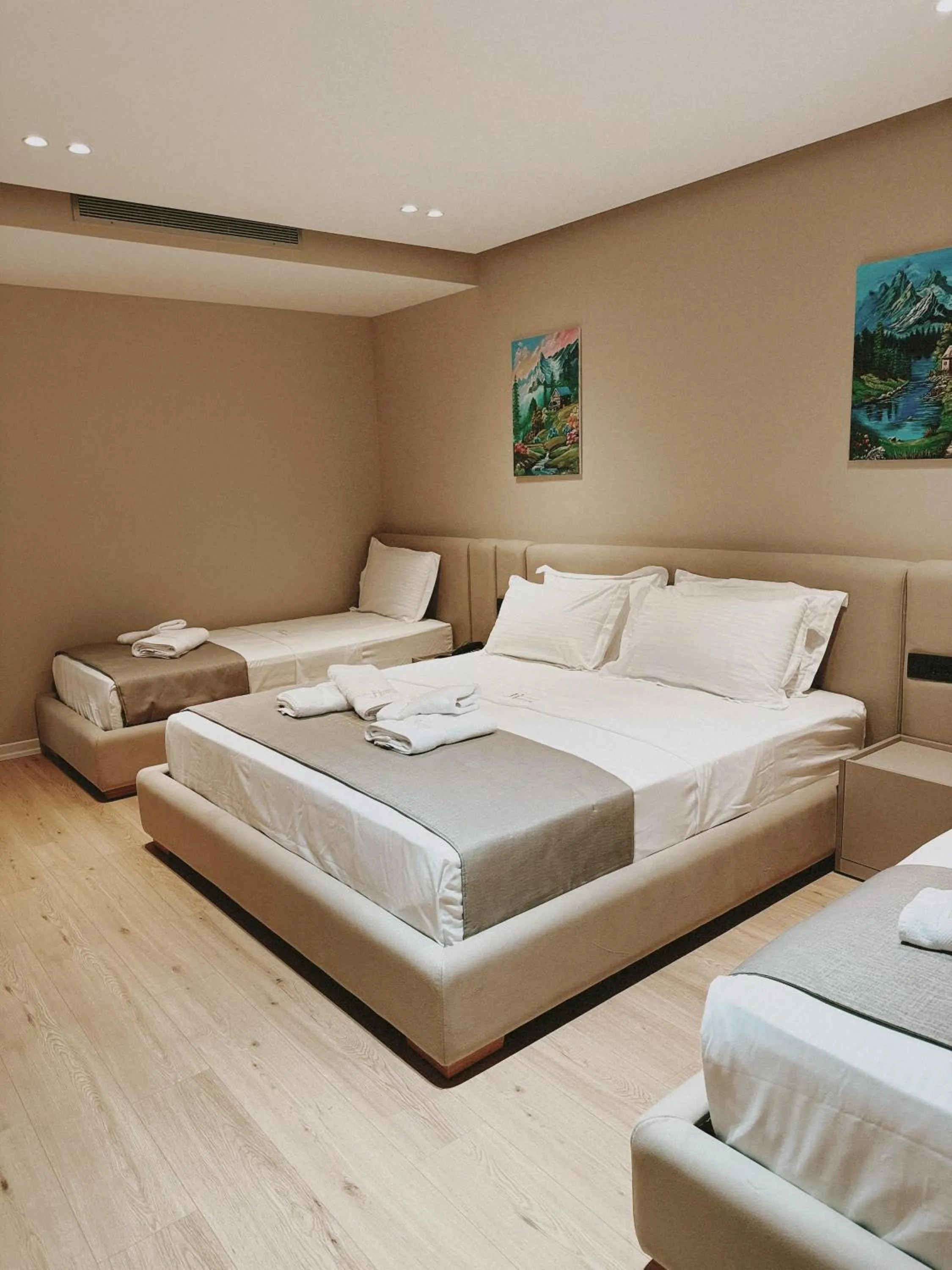 Bedroom in Jako Premium Hotel