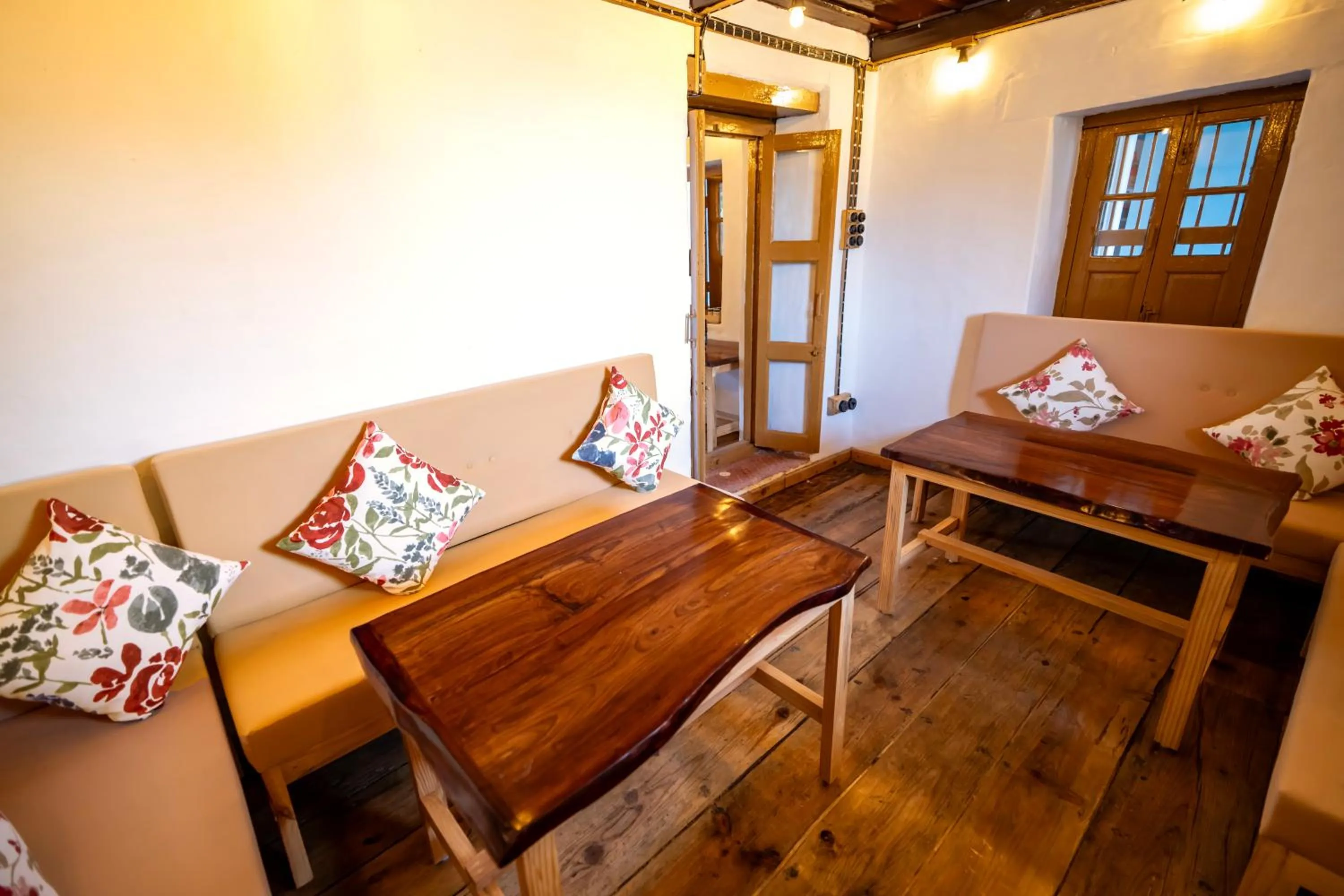 Restaurant/places to eat in Happy Himalayan Homes