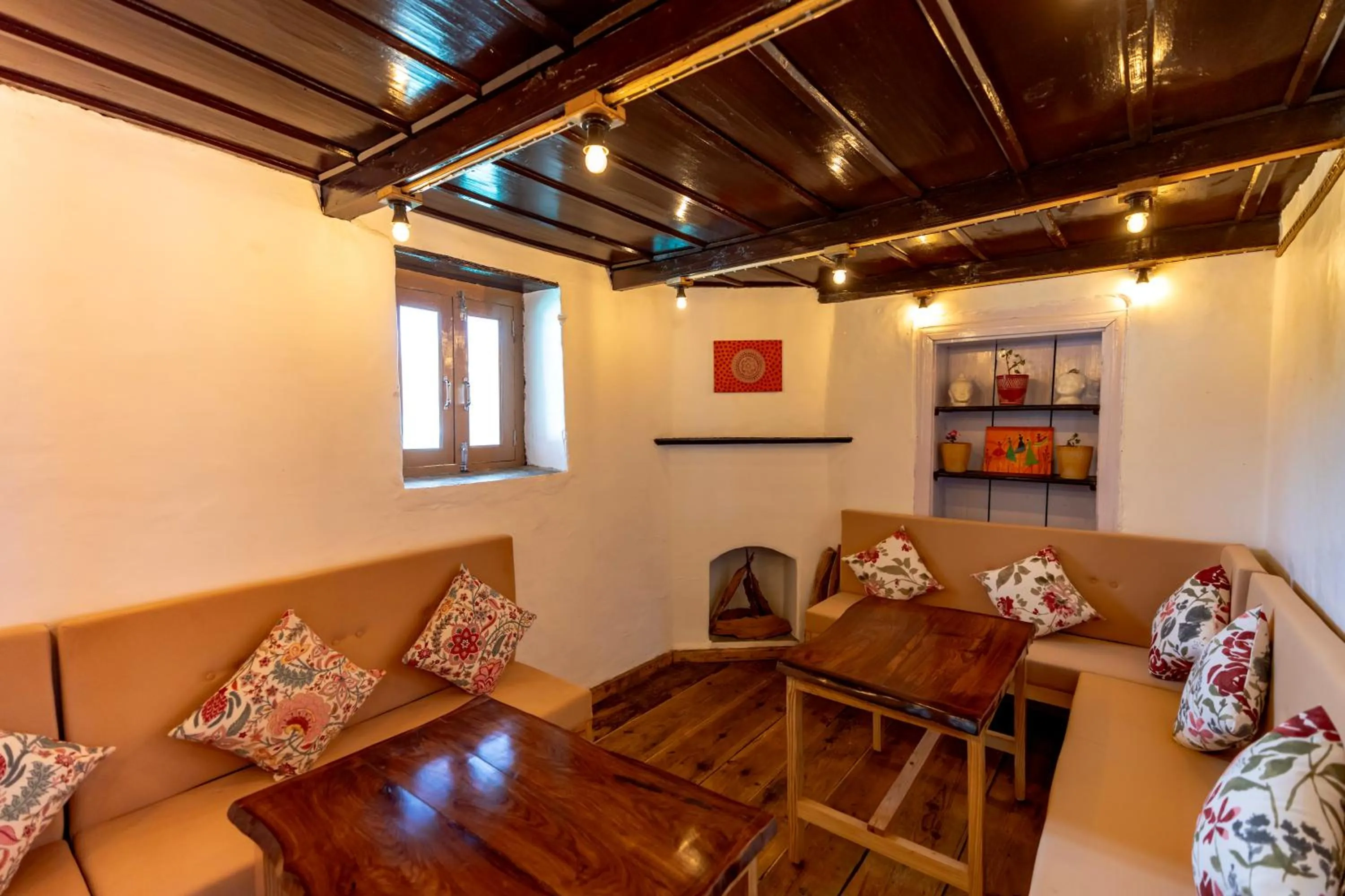 Restaurant/places to eat in Happy Himalayan Homes