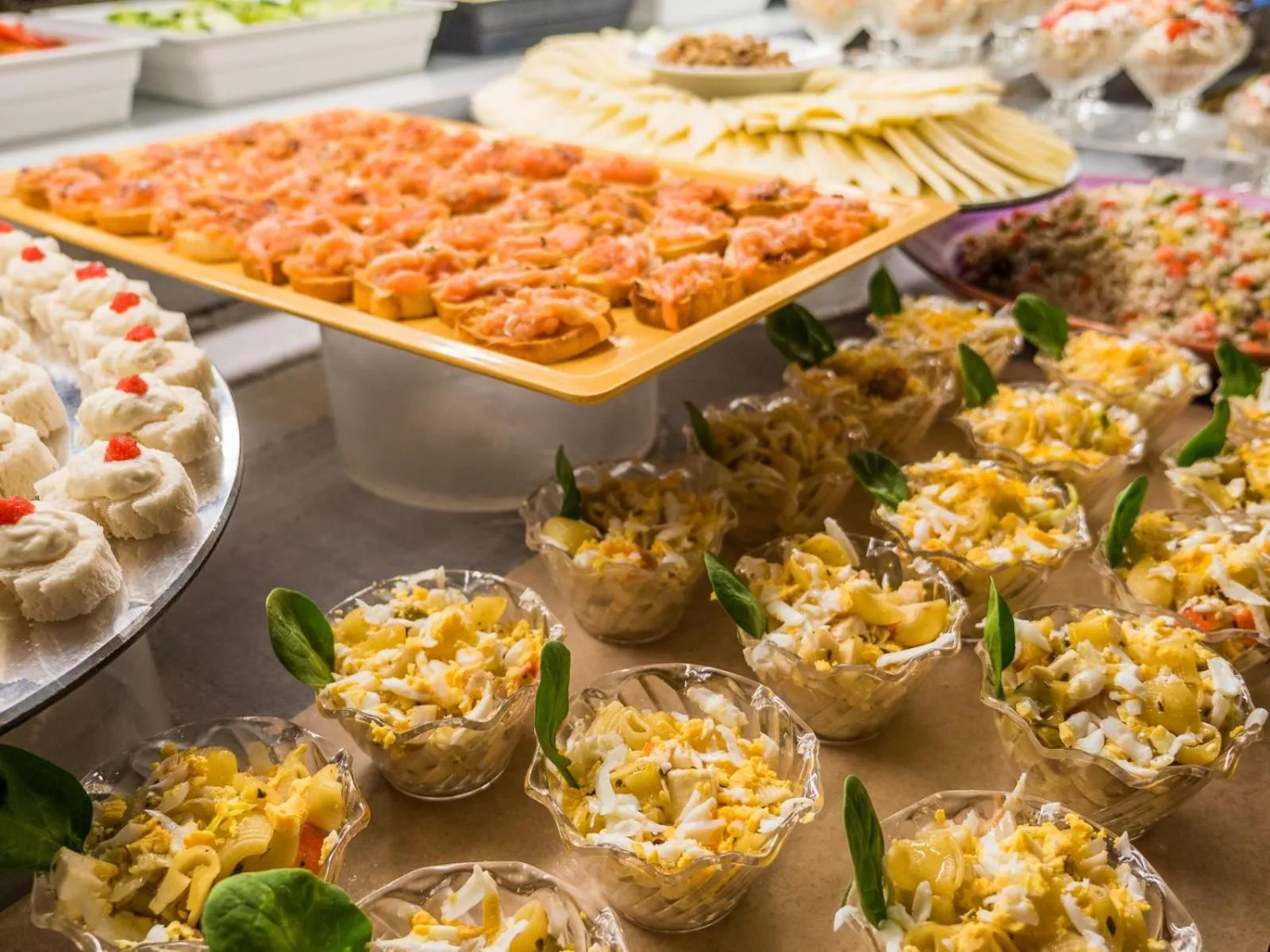 Restaurant/places to eat in Golden Port Salou & Spa