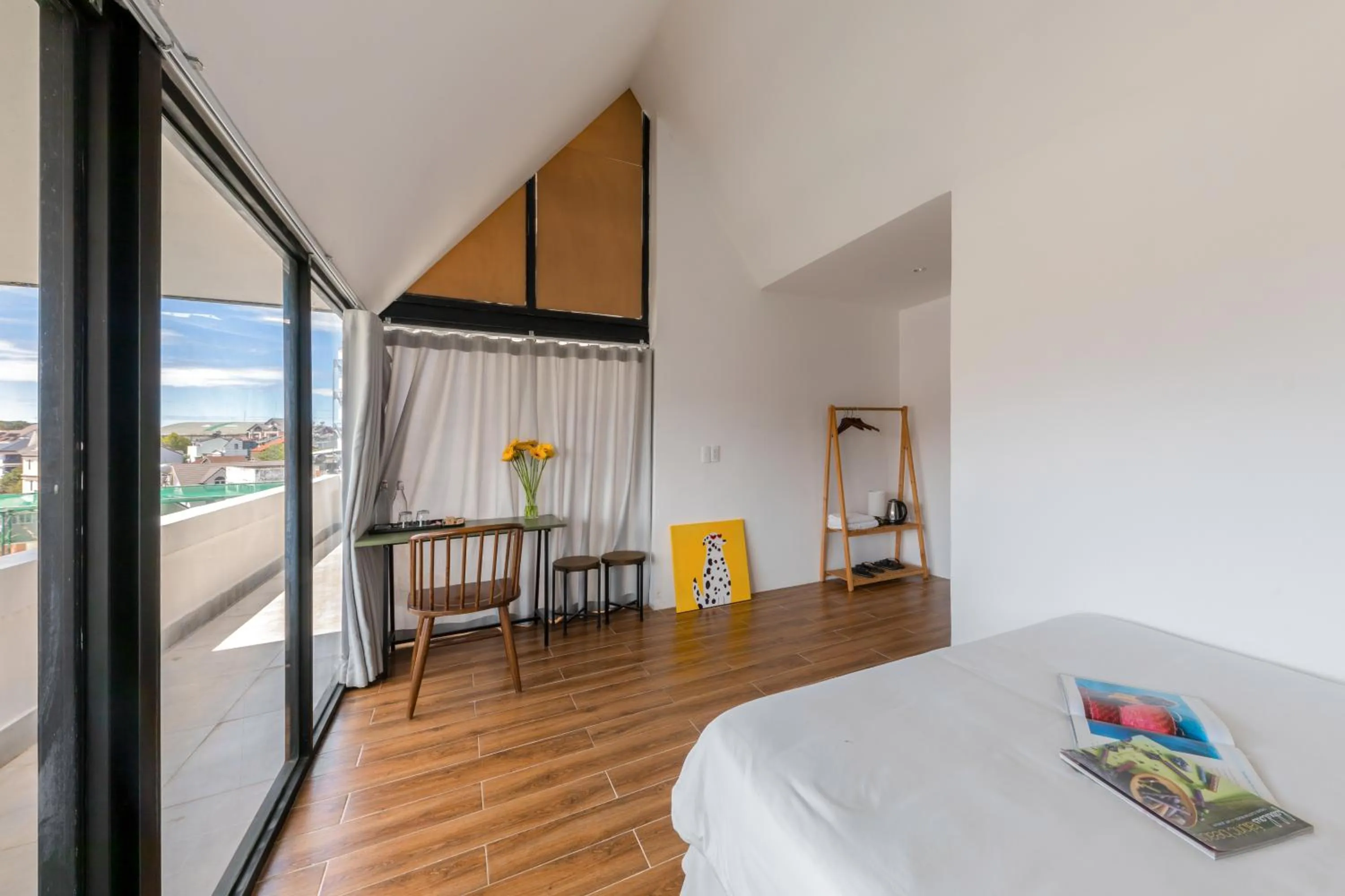 View (from property/room), Bed in D'Mai Xanh Boutique Hotel Da Lat