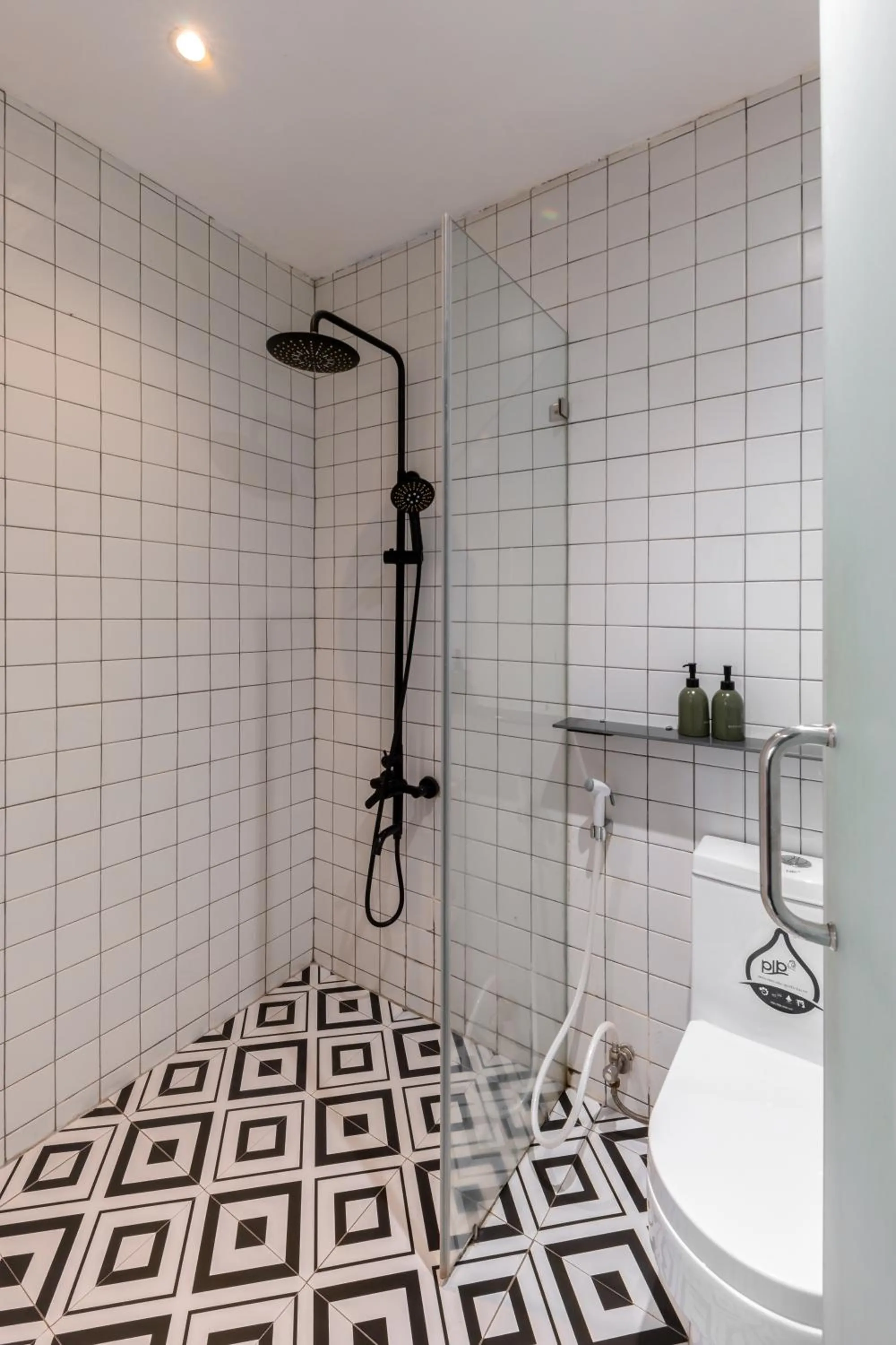 Shower in D'Mai Xanh Boutique Hotel Da Lat