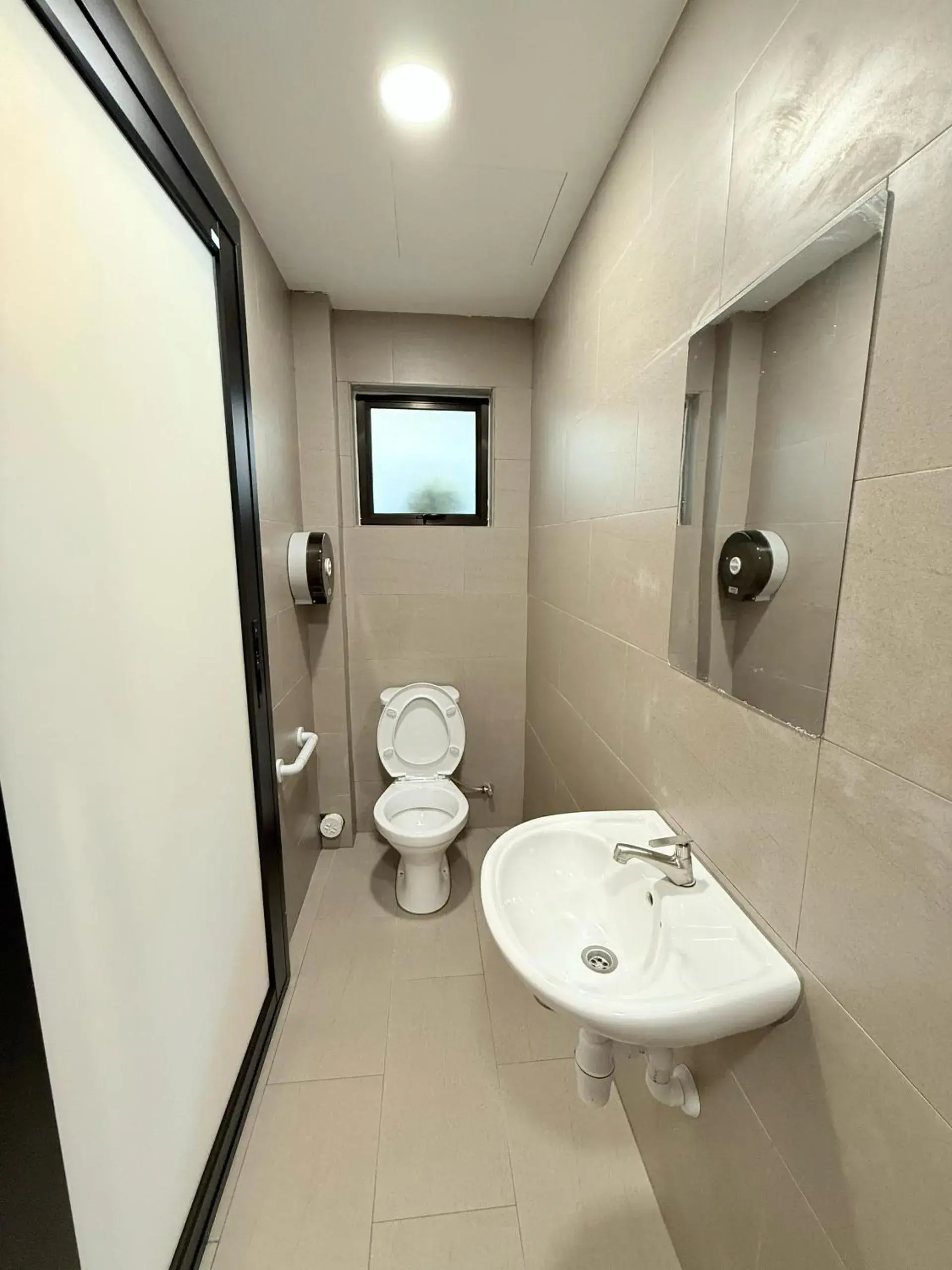 Budget Double Room - single occupancy in TwinTree Kelawai Budget Double Room - single occupancy in TwinTree Kelawai