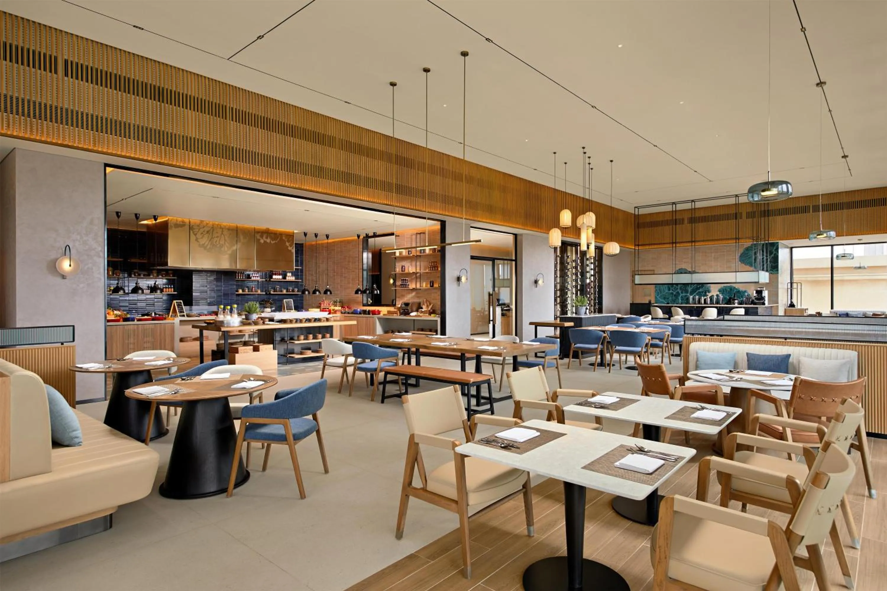 Restaurant/places to eat in Hyatt Place Ha Long Bay, Bai Chay