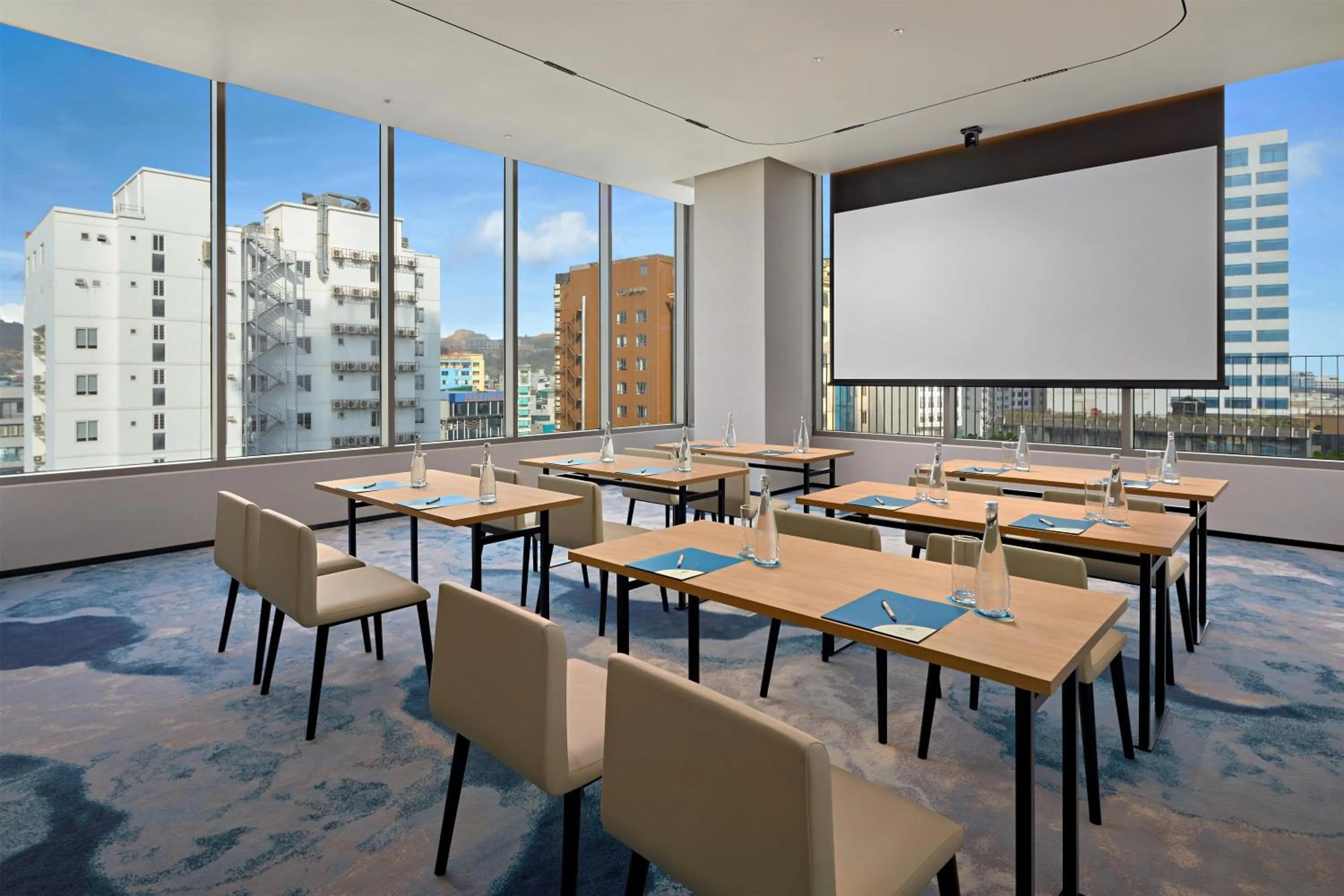 Meeting/conference room in Hyatt Place Ha Long Bay, Bai Chay