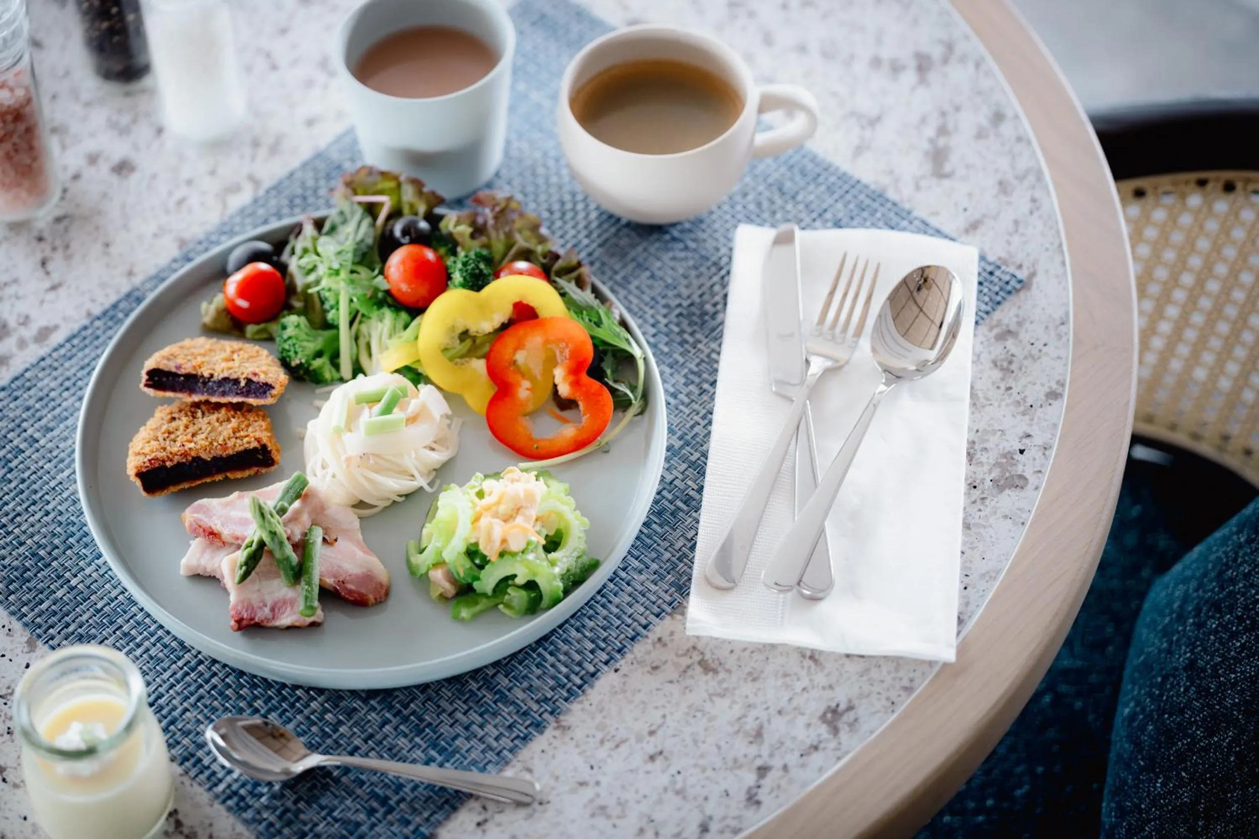 Restaurant/places to eat in THE NEST Naha