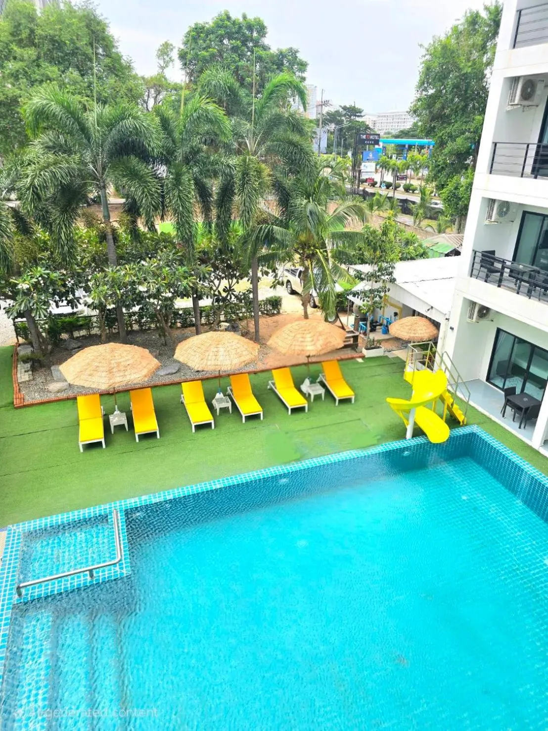 Property building in The Regizt Jomtien Pattaya