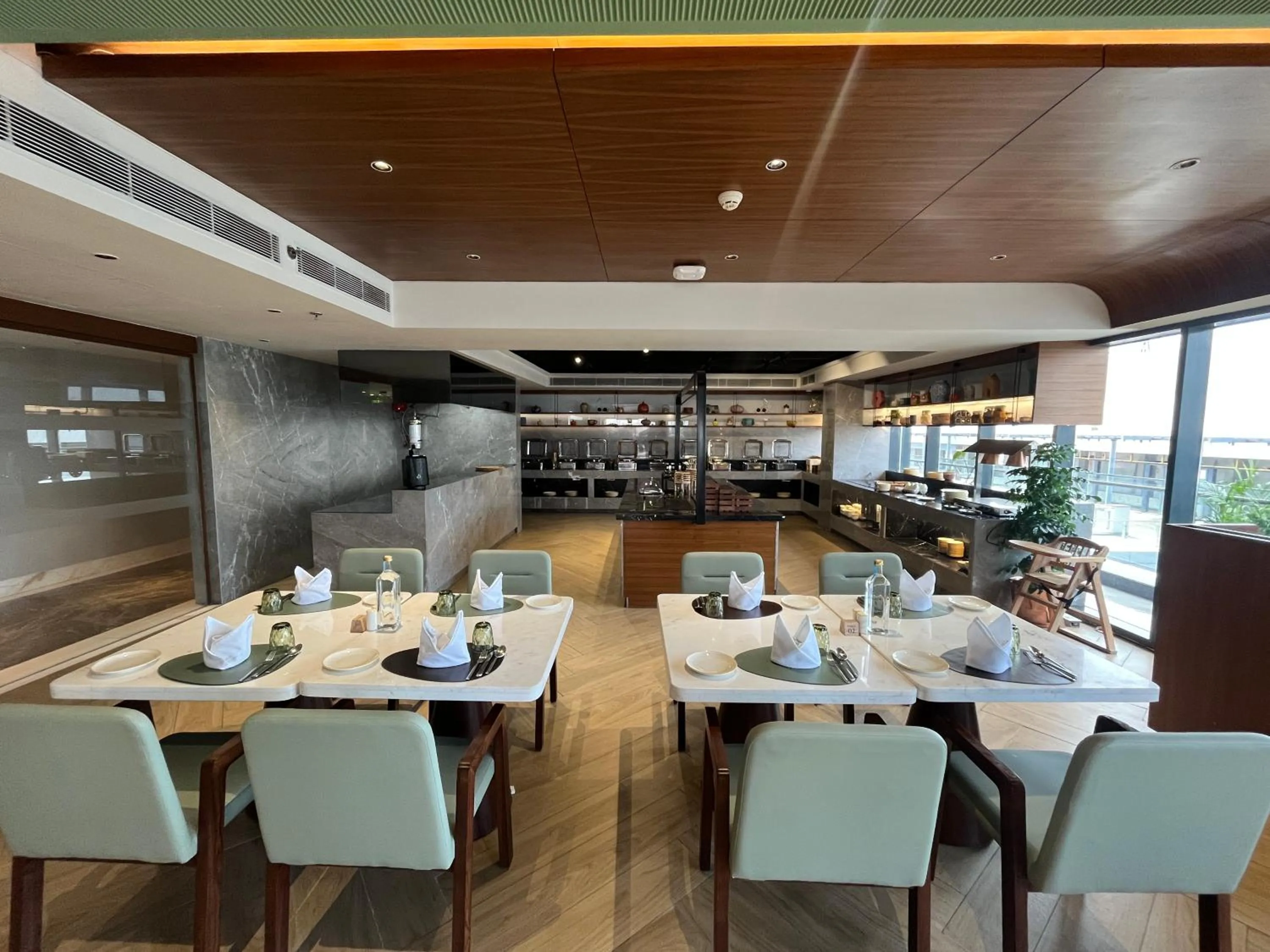 Restaurant/places to eat in Ramada Encore by Wyndham Gurugram Dwarka Expressway