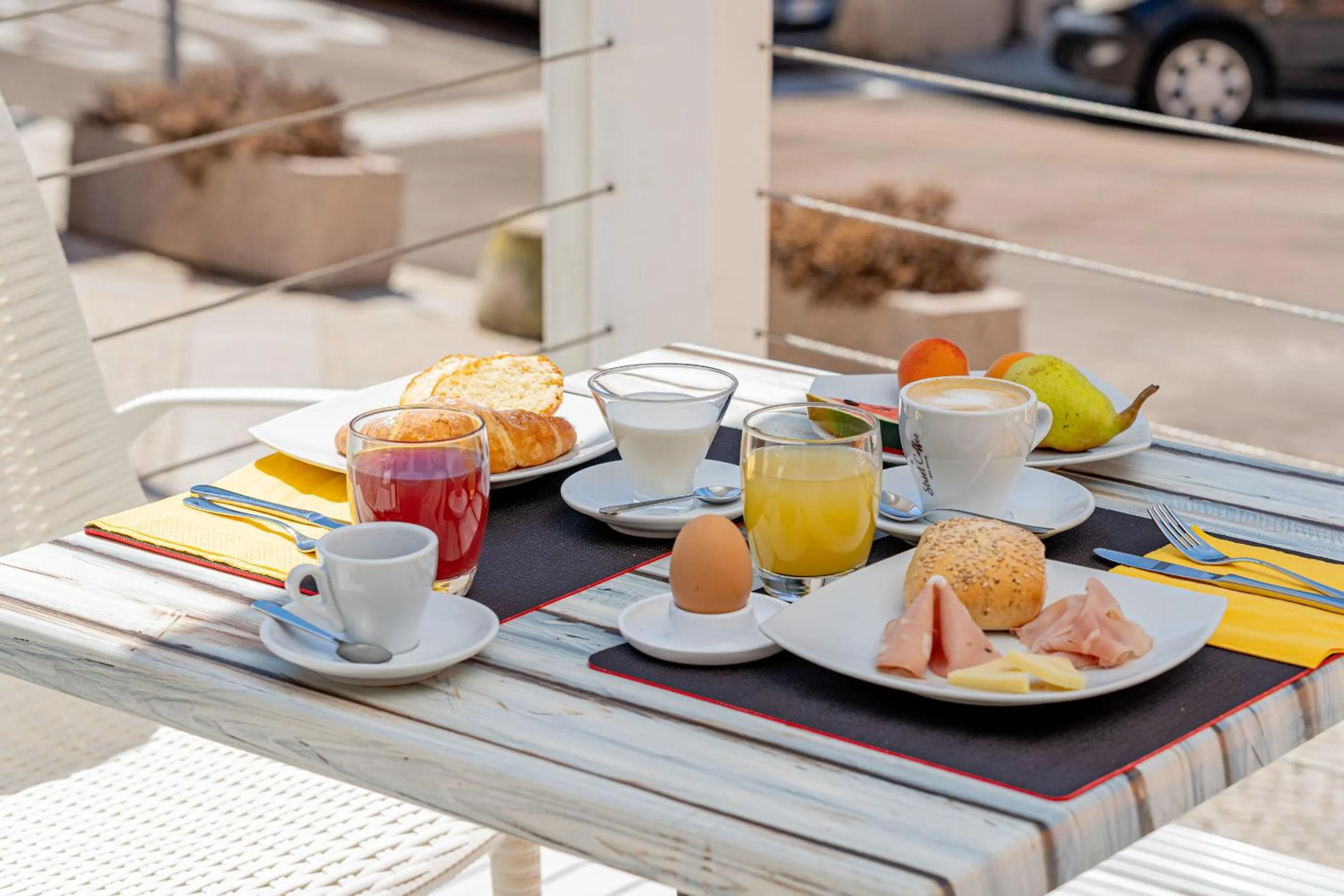 Patio in Hotel Marinaro