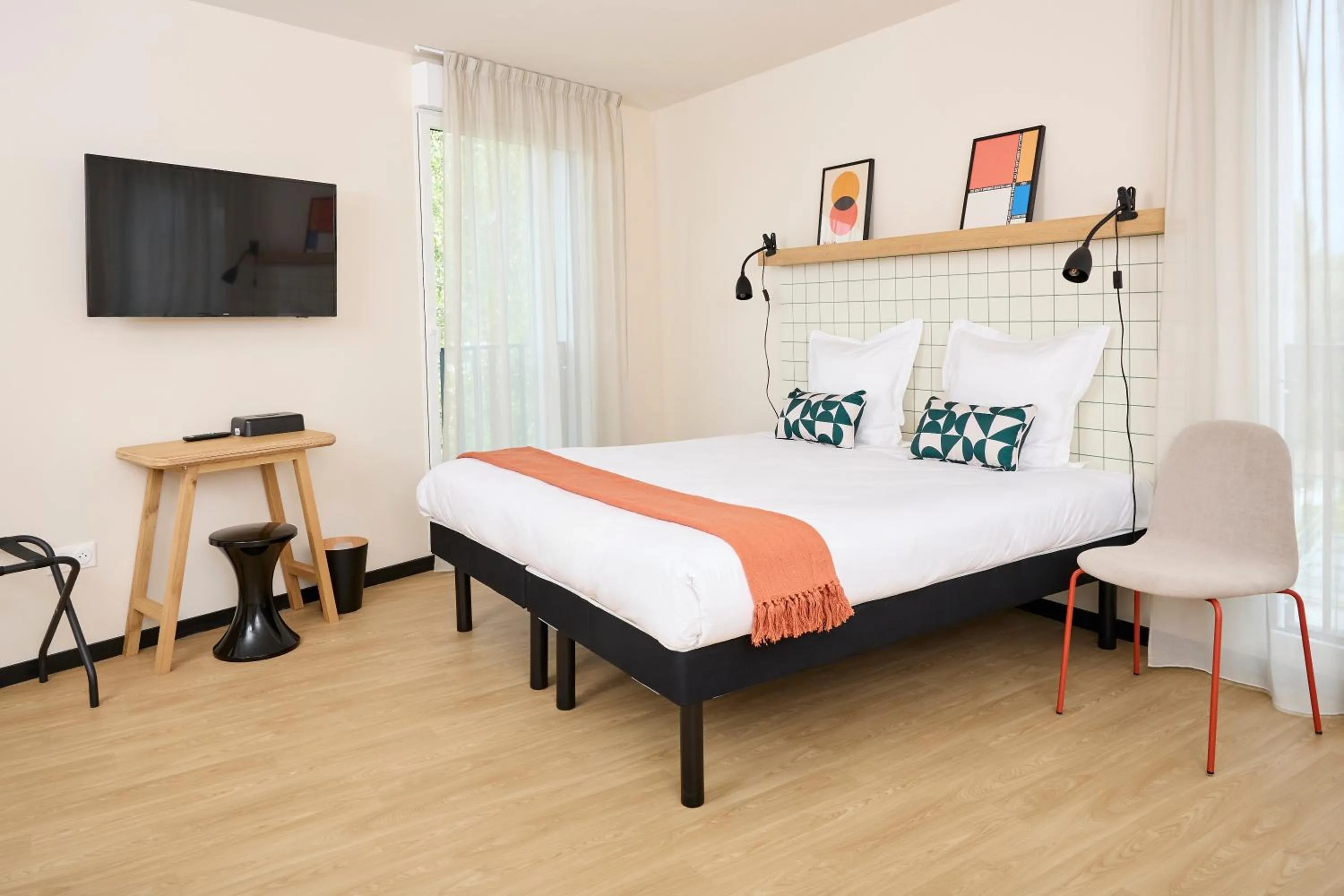 Bedroom, Bed in Hife Bordeaux