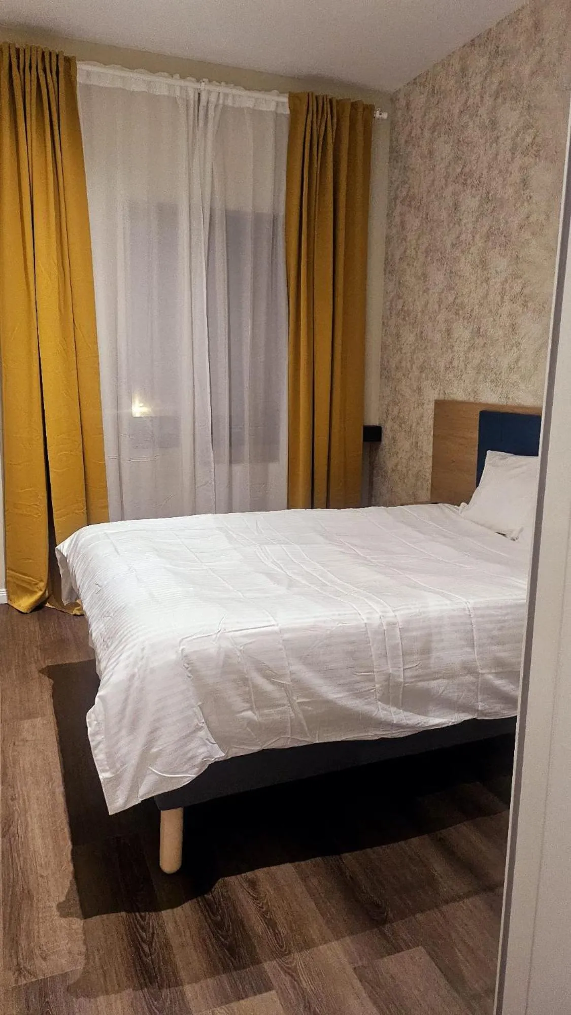 Bed in Little Bucharest downtown apartments Romana