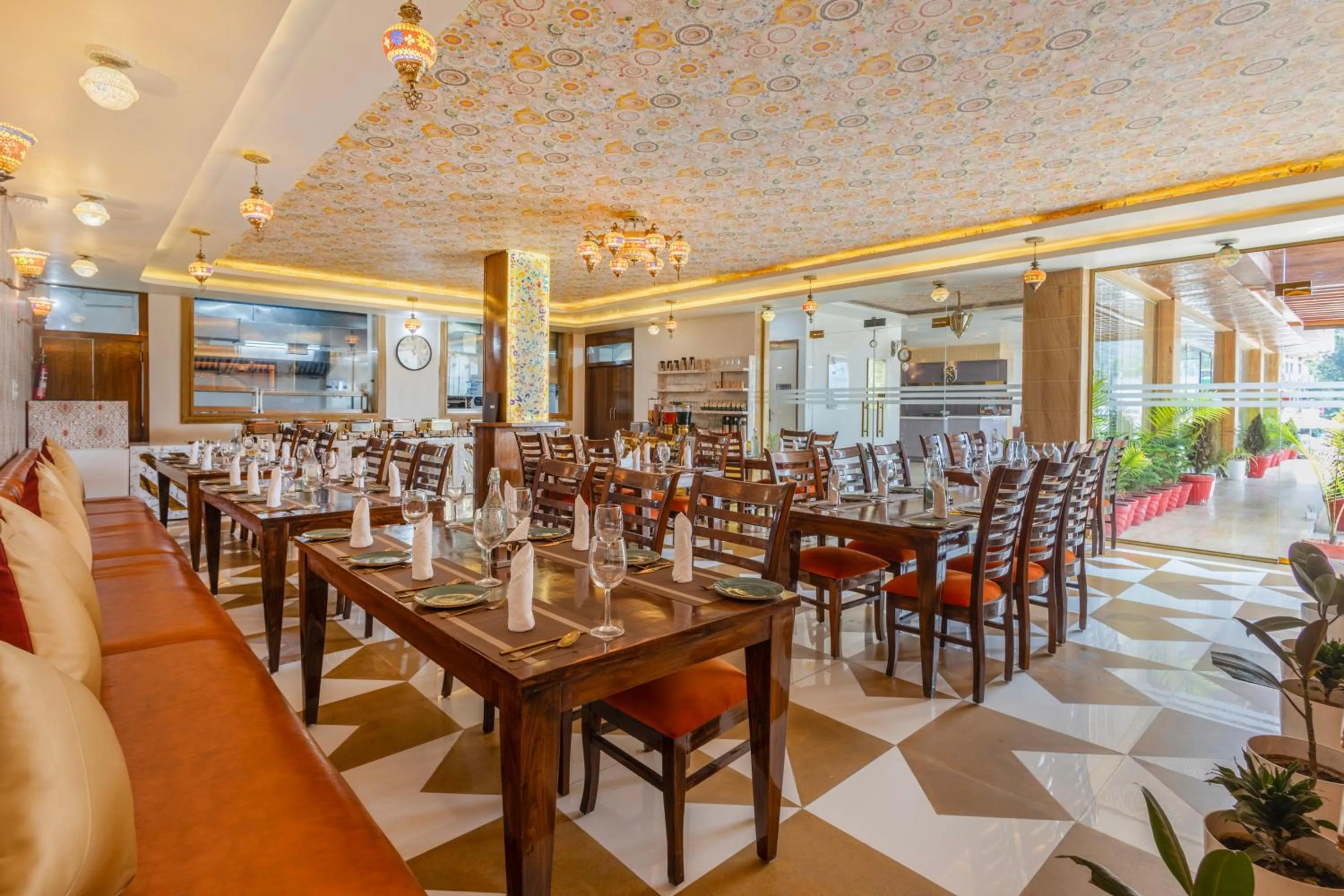 Restaurant/places to eat in Sterling Kastoori Rudraprayag