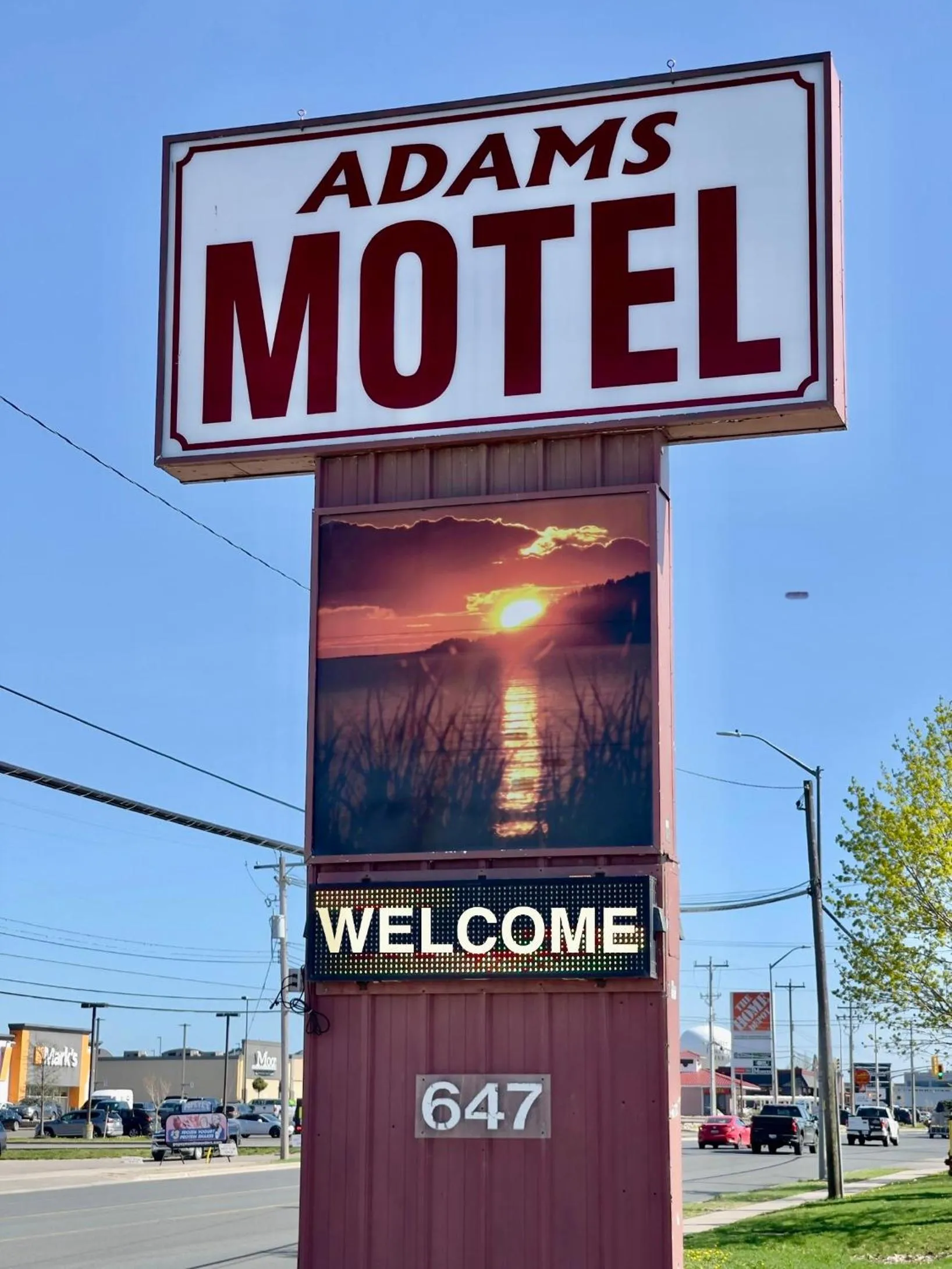 Logo/Certificate/Sign in Adams Motel