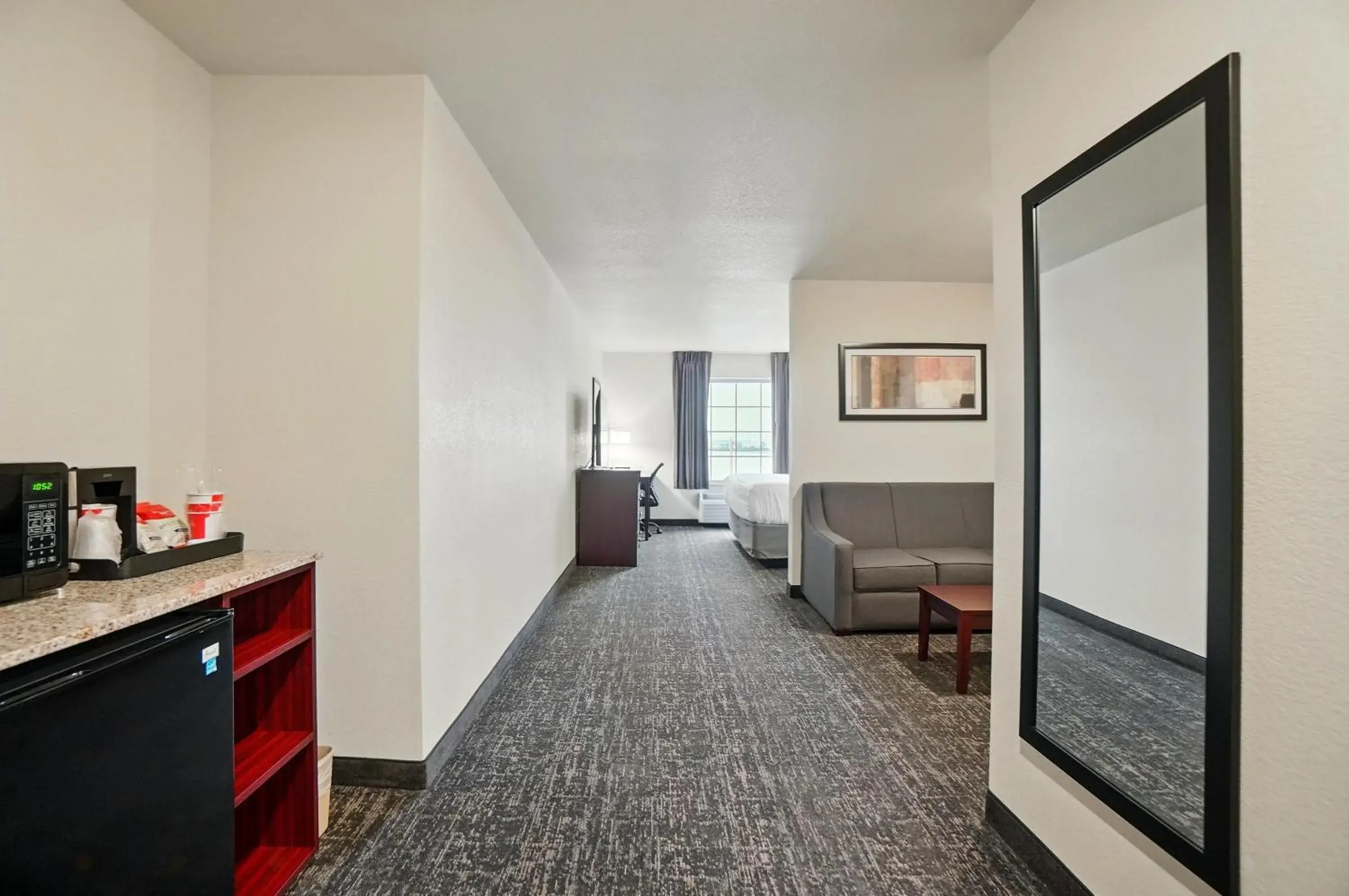 King Studio in Cobblestone Hotel & Suites - Eaton King Studio in Cobblestone Hotel & Suites - Eaton