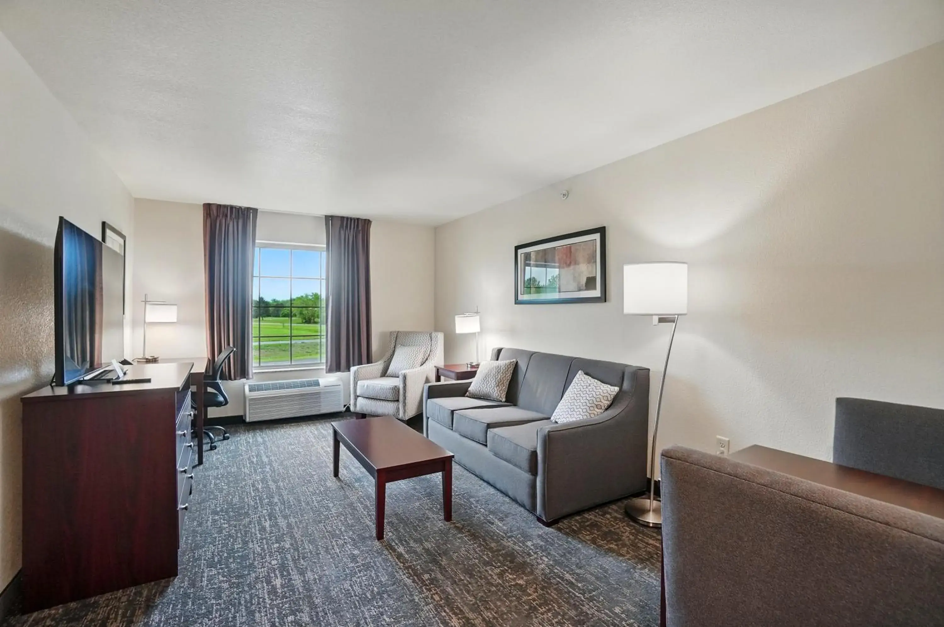 One-Bedroom Suite in Cobblestone Hotel & Suites - Eaton One-Bedroom Suite in Cobblestone Hotel & Suites - Eaton