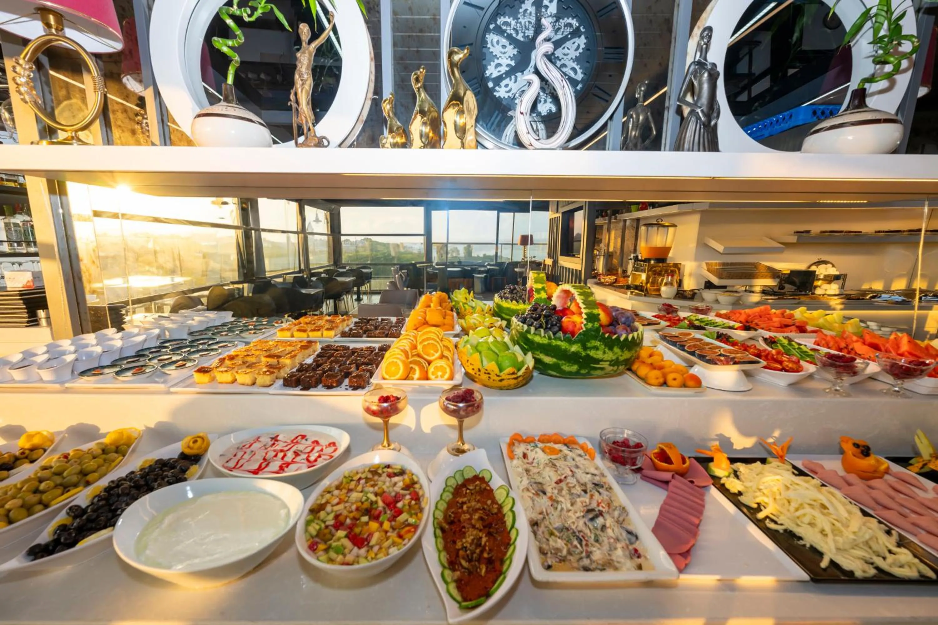 Buffet breakfast in Arden City Hotel-Special Category