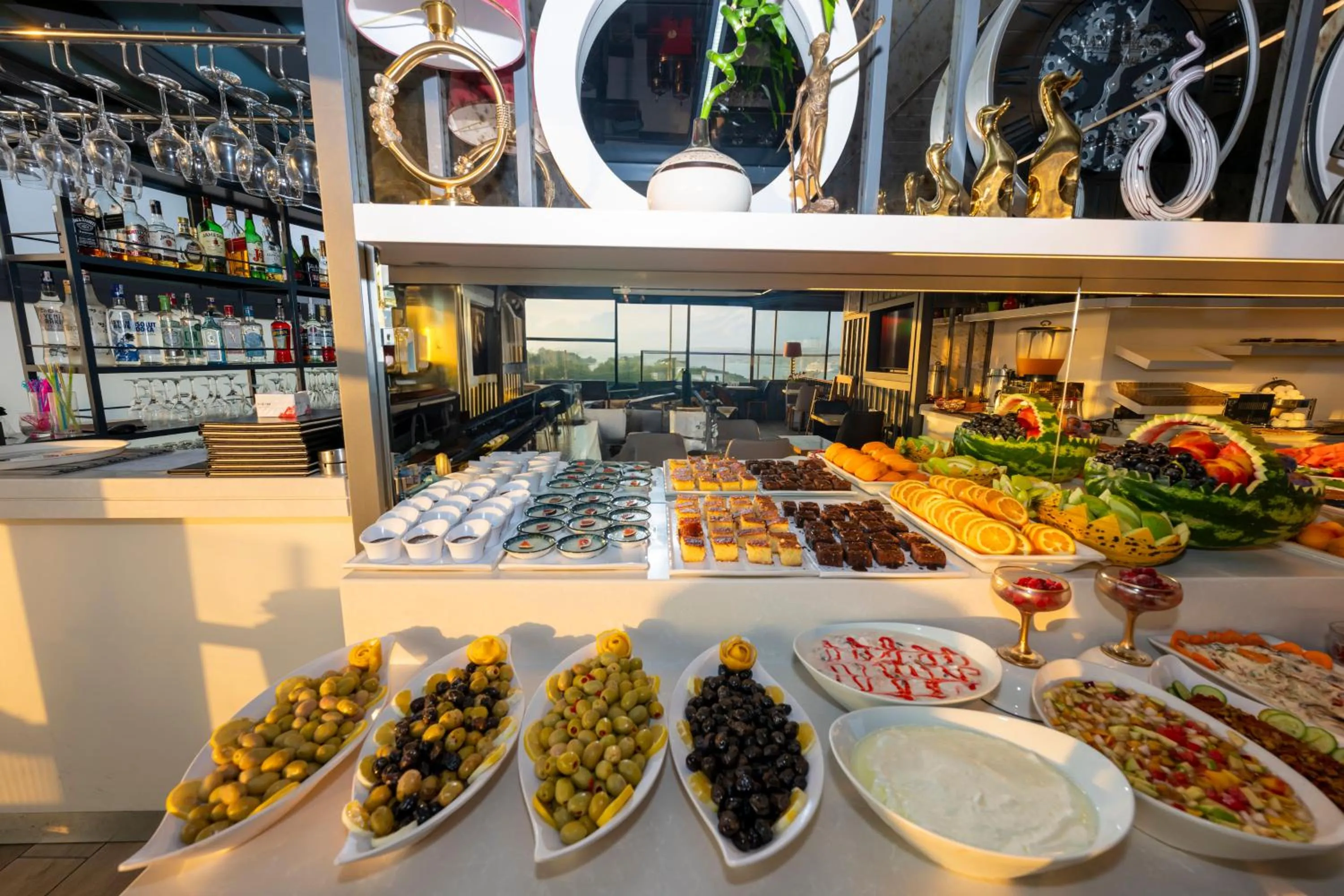 Breakfast in Arden City Hotel-Special Category