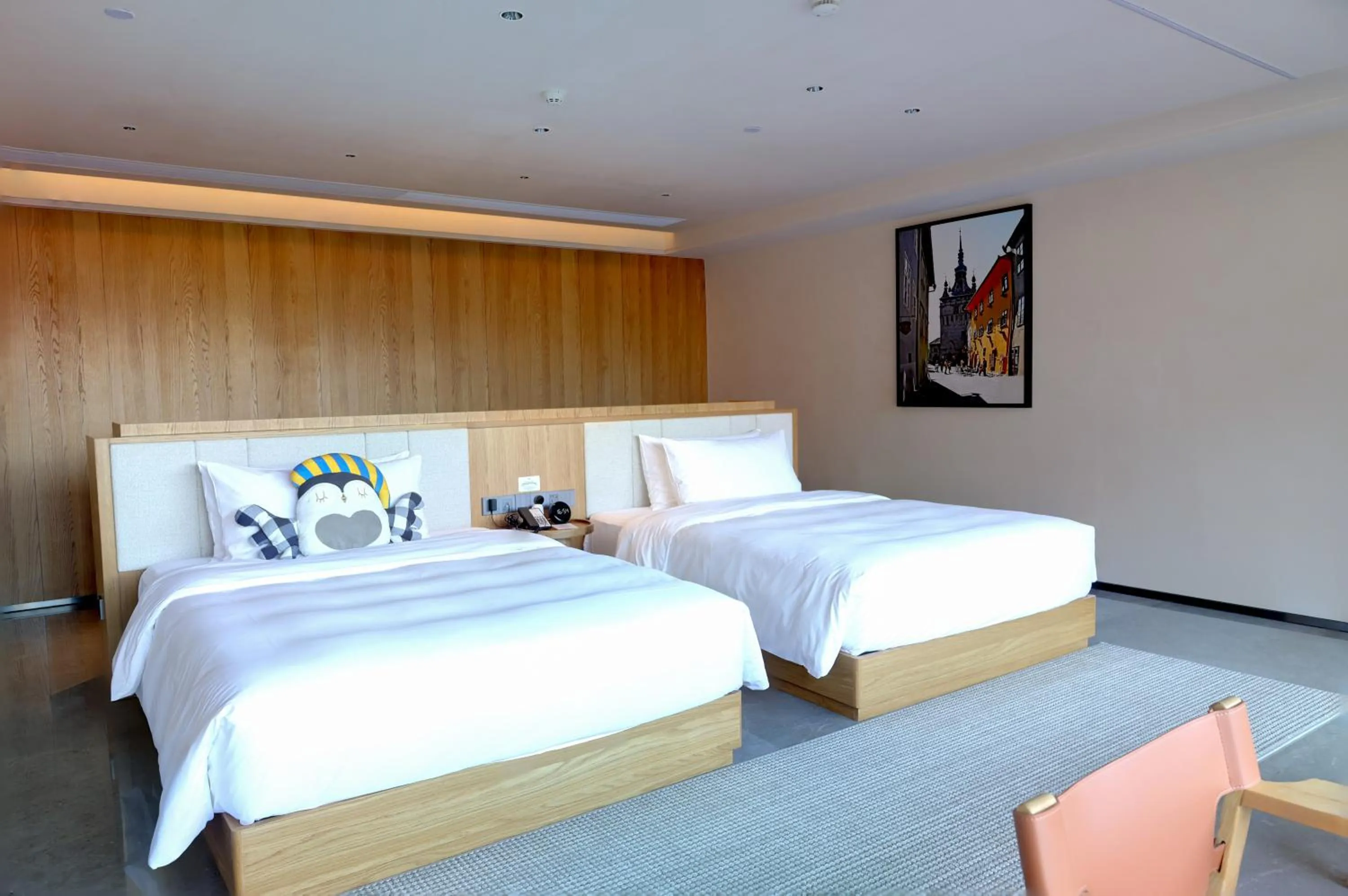 Bedroom, Bed in voco Guilin Yangshuo